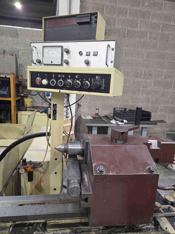Usato RETTIFICA UNIVERSALE SCHAUDT E 550 U 2000
