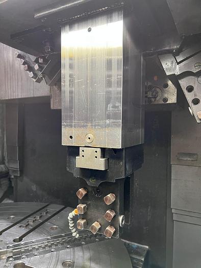 Usato TORNIO VERTICALE TOS SKIQ 16 B CNC