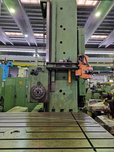 Usato ALESATRICE A “T” TOS WHQ 13 CNC