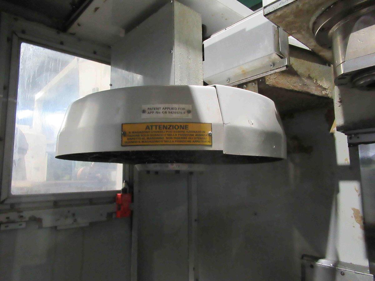 Usato FRESATRICE VERTICALE BRIDGEPORT VMC 560-22 CNC