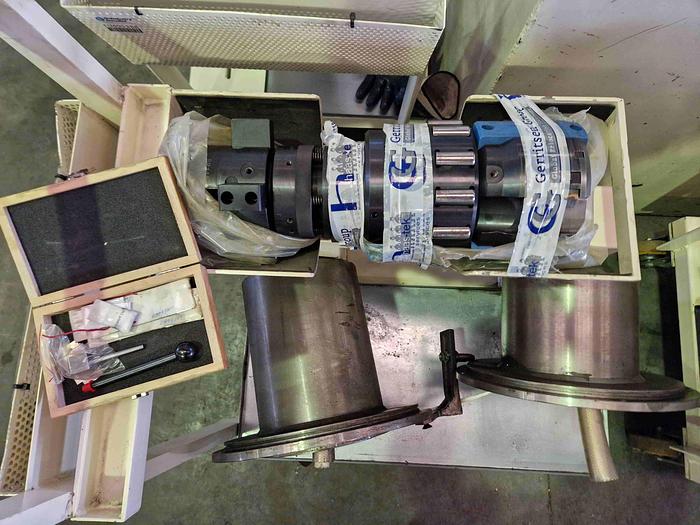 Usato CALIBRATRICE RULLATRICE PER FORI PROFONDI TACCHI FT 350 B CNC
