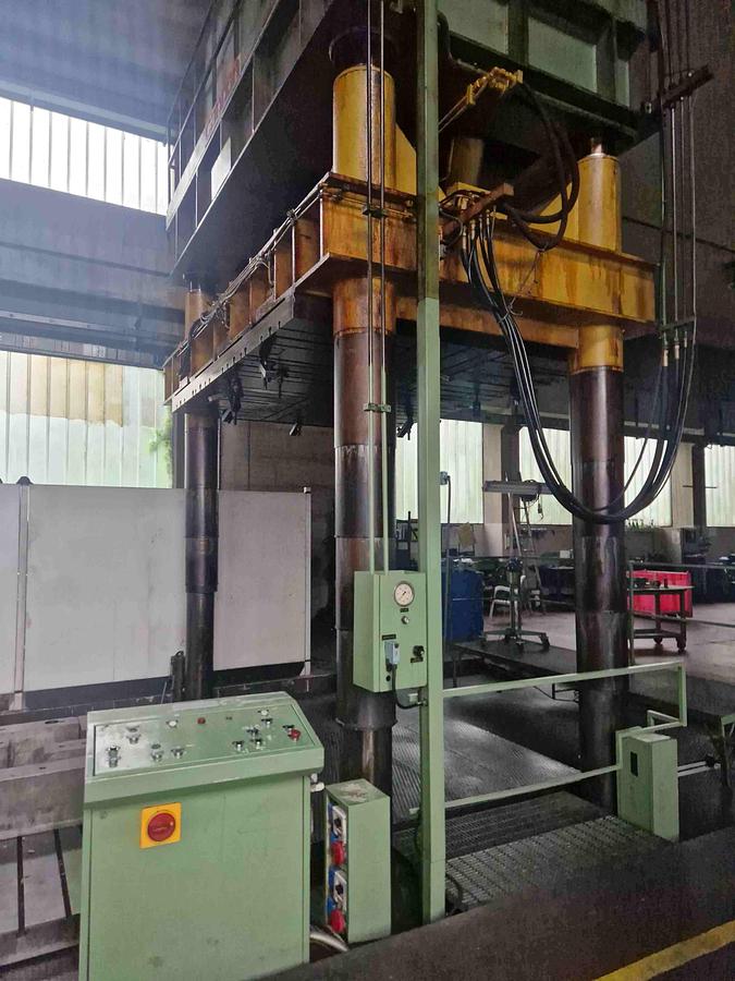 Usato PRESSA PROVA STAMPI A 4 COLONNE TCS CANNON 200 T.