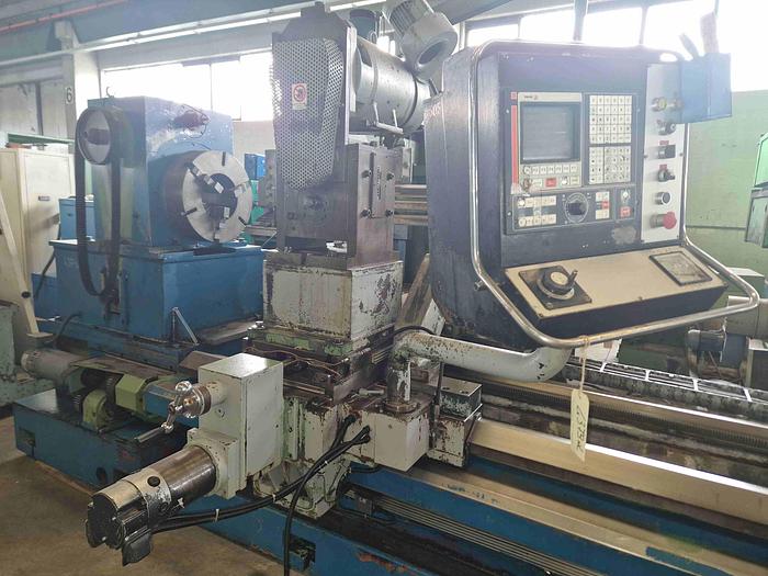 Usato FRESATRICE PER VITI GIANA 6000 CNC