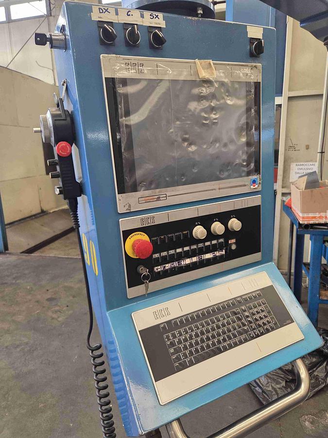 Usato TORNIO VERTICALE TITAN SC 33 CNC
