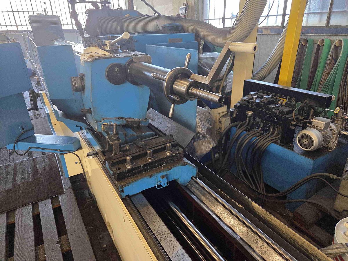 Usato RETTIFICA PER ESTERNI TOS BUC 63 B