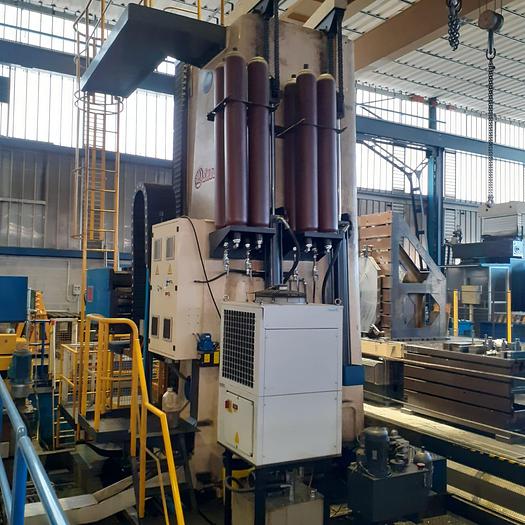 Usato ALESATRICE A MONTANTE MOBILE SKODA W 160 H CNC