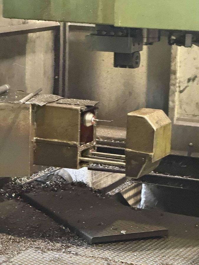 Usato TORNIO VERTICALE M. CARNAGHI TGP 20-25 CNC