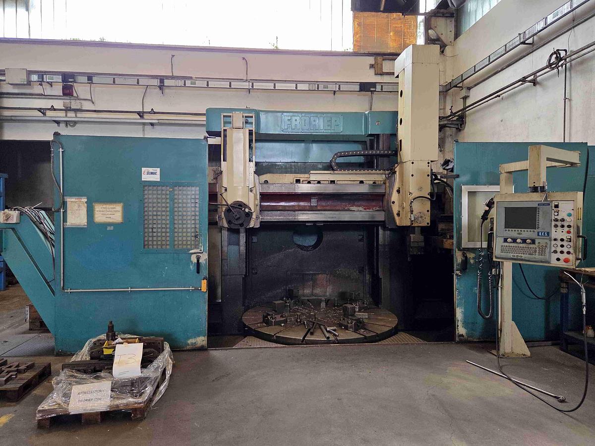 Usato TORNIO VERTICALE FRORIEP KZ 250 CNC