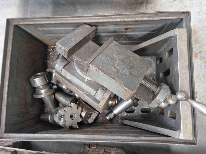 Usato FRESATRICE VERTICALE PARPAS FV-A