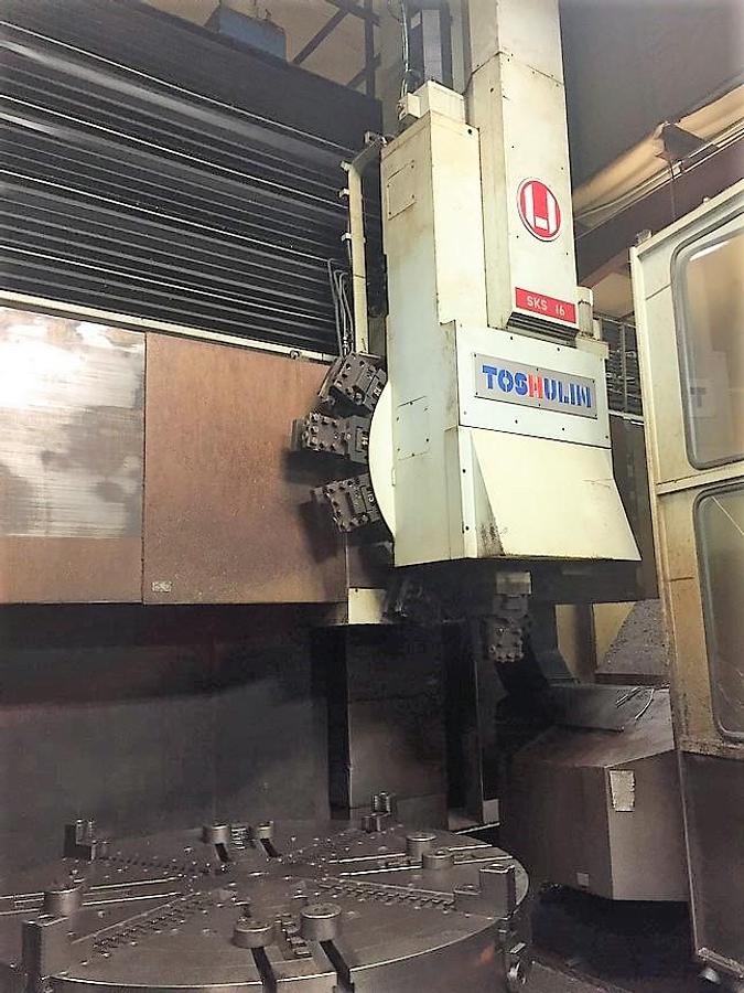 Usato TORNIO VERTICALE TOS SKS 16 CNC