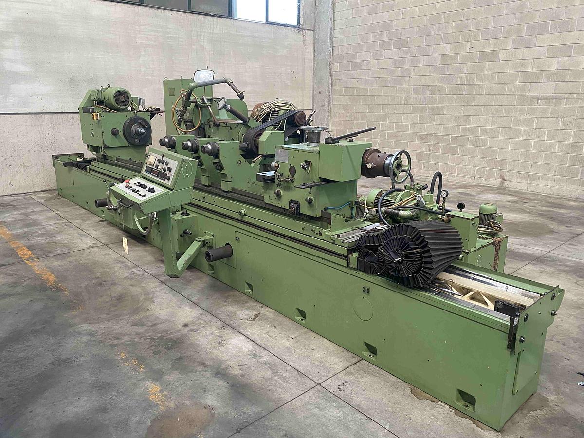 Usato RETTIFICA PER ESTERNI KIKINDA AFE 400 x 3000
