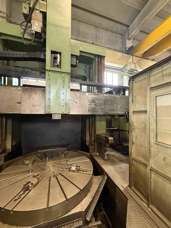 Usato TORNIO VERTICALE M. CARNAGHI TGP 20-25 CNC