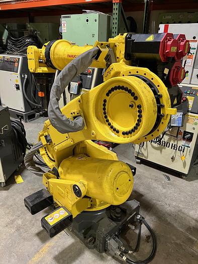 Used FANUC R2000iB/210F WITH R30iB CONTROLLER, VERY LOW HOURS, CLEANED AND TESTED #104585