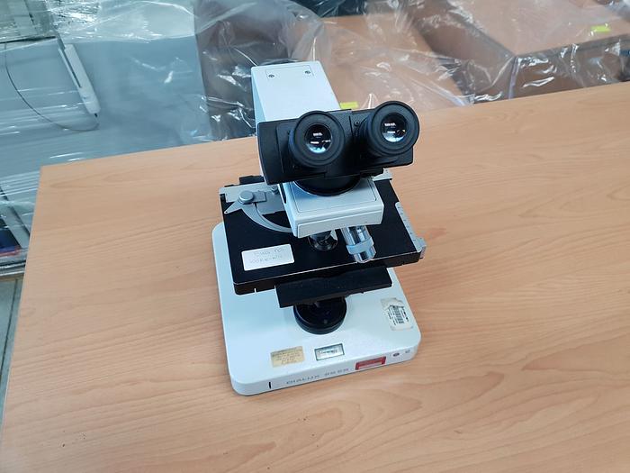 Used Ernst Leitz Wetzlar 22EB Microscope