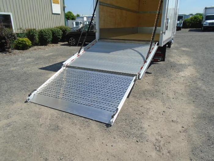 2020 Mitsubishi Fuso FE160G Proscape Landscape truck
