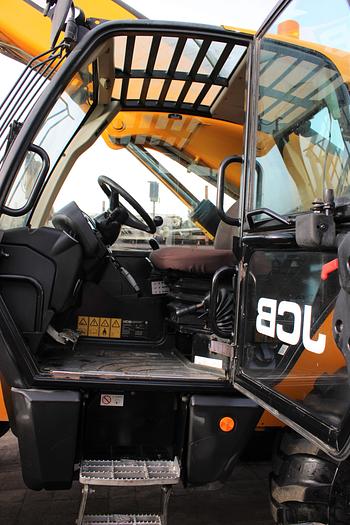 Used 2018 JCB 540-170 TELEHANDLER