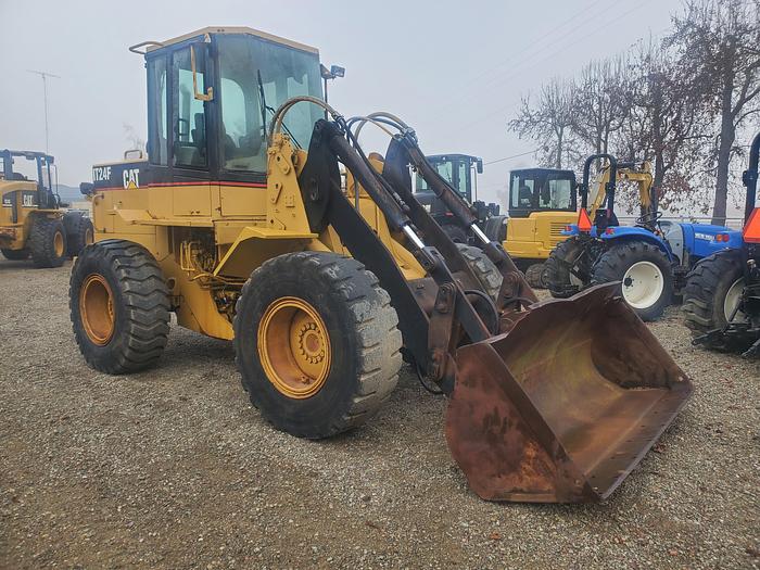 Used 1997 CAT 924F iT