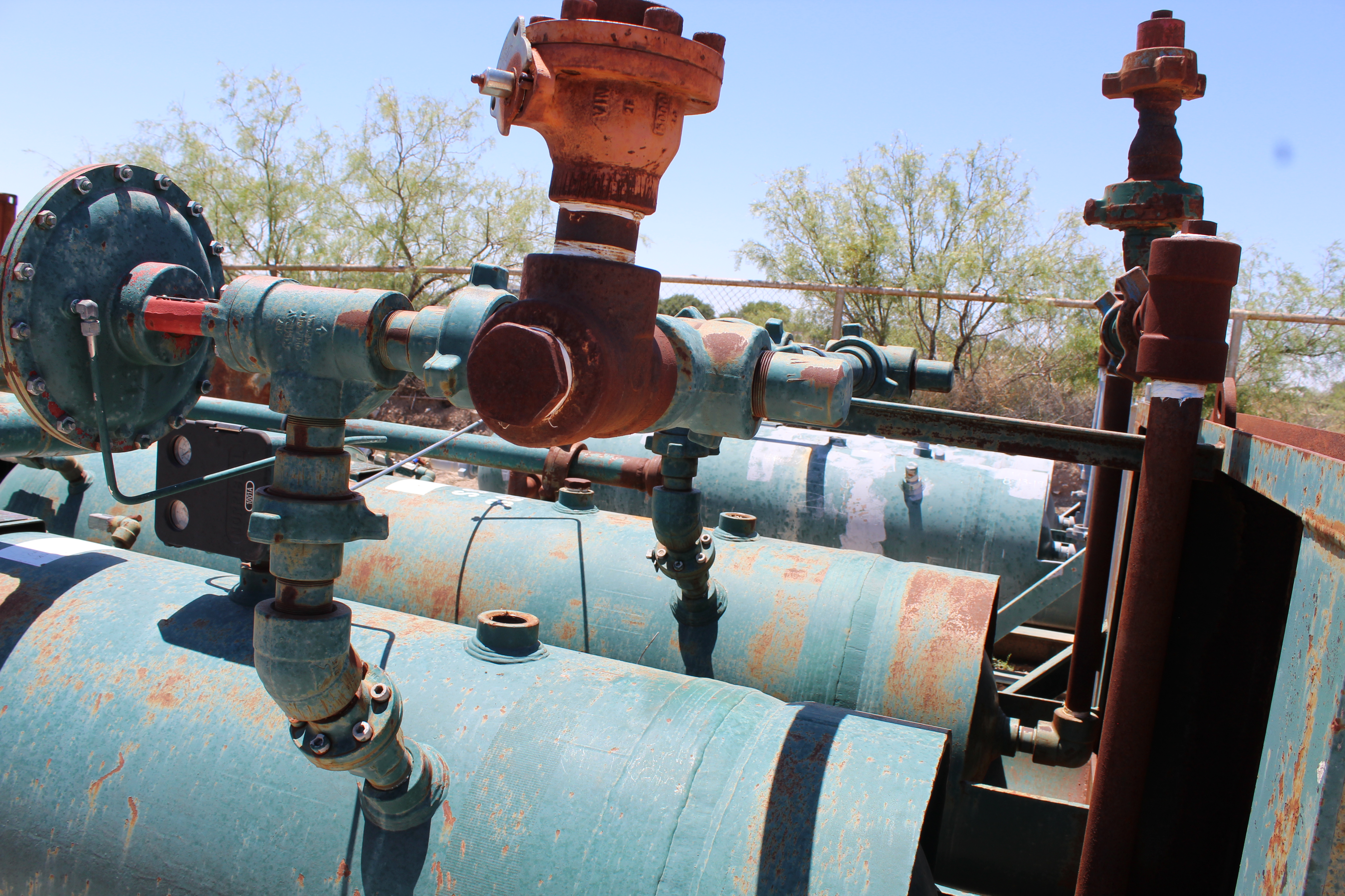 Used Sand Trap, Dual, Gravity, 30"x8', 3000#