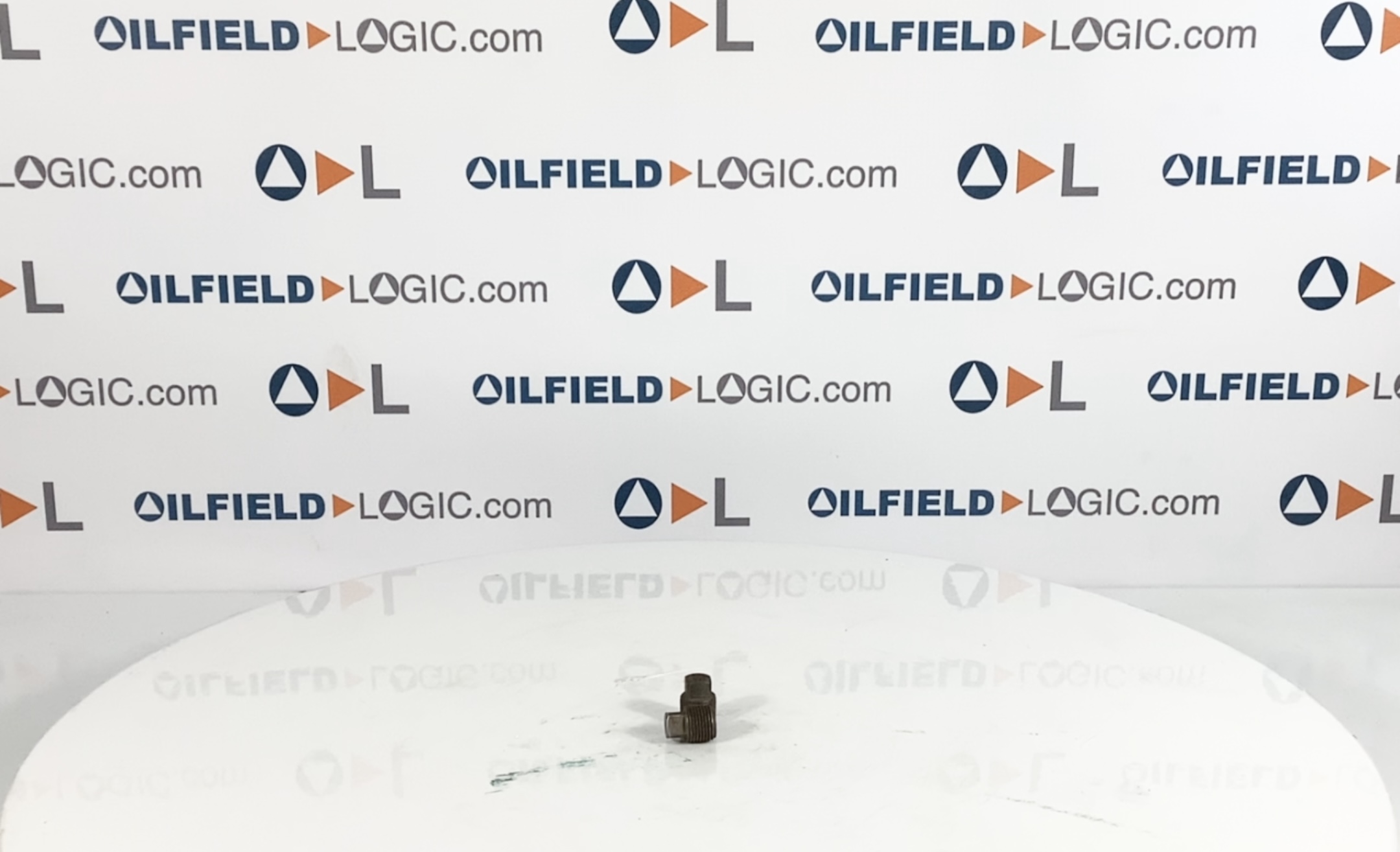 Plug, THD, 3/8", SA105