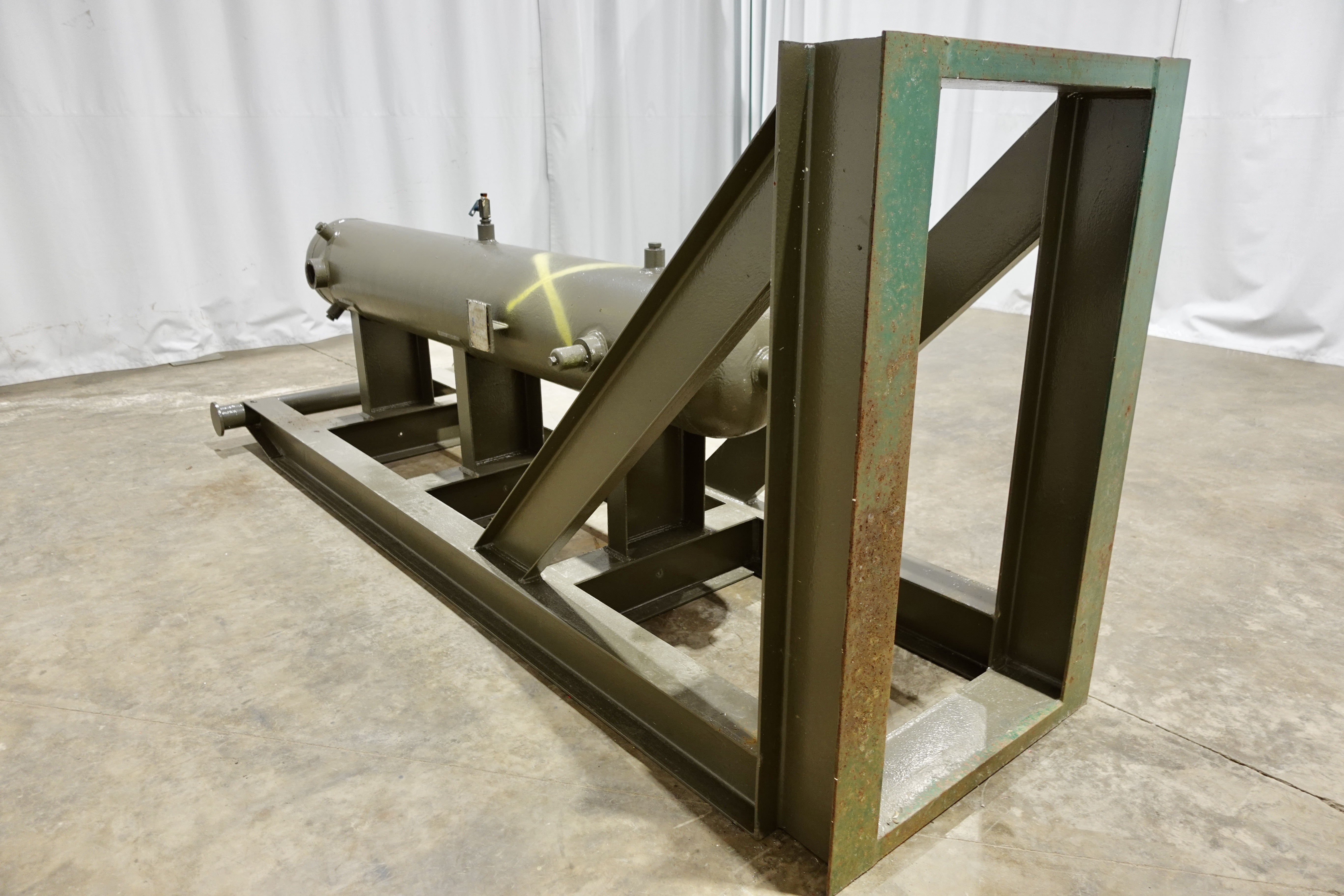 Used Sand Trap, Gravity, 16"x8', 3000#