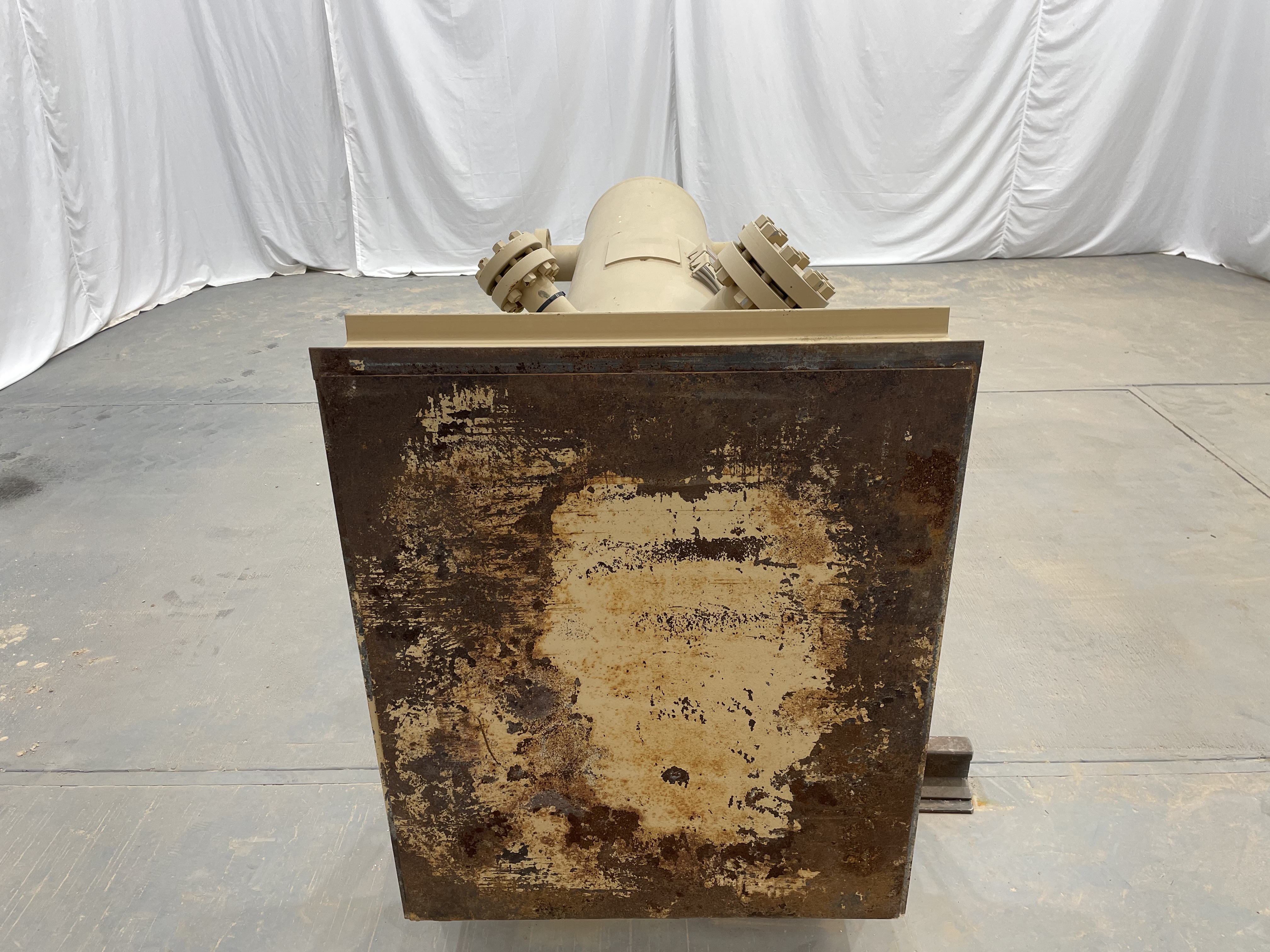 Used Sand Trap, Gravity, 24"x8', 3000#