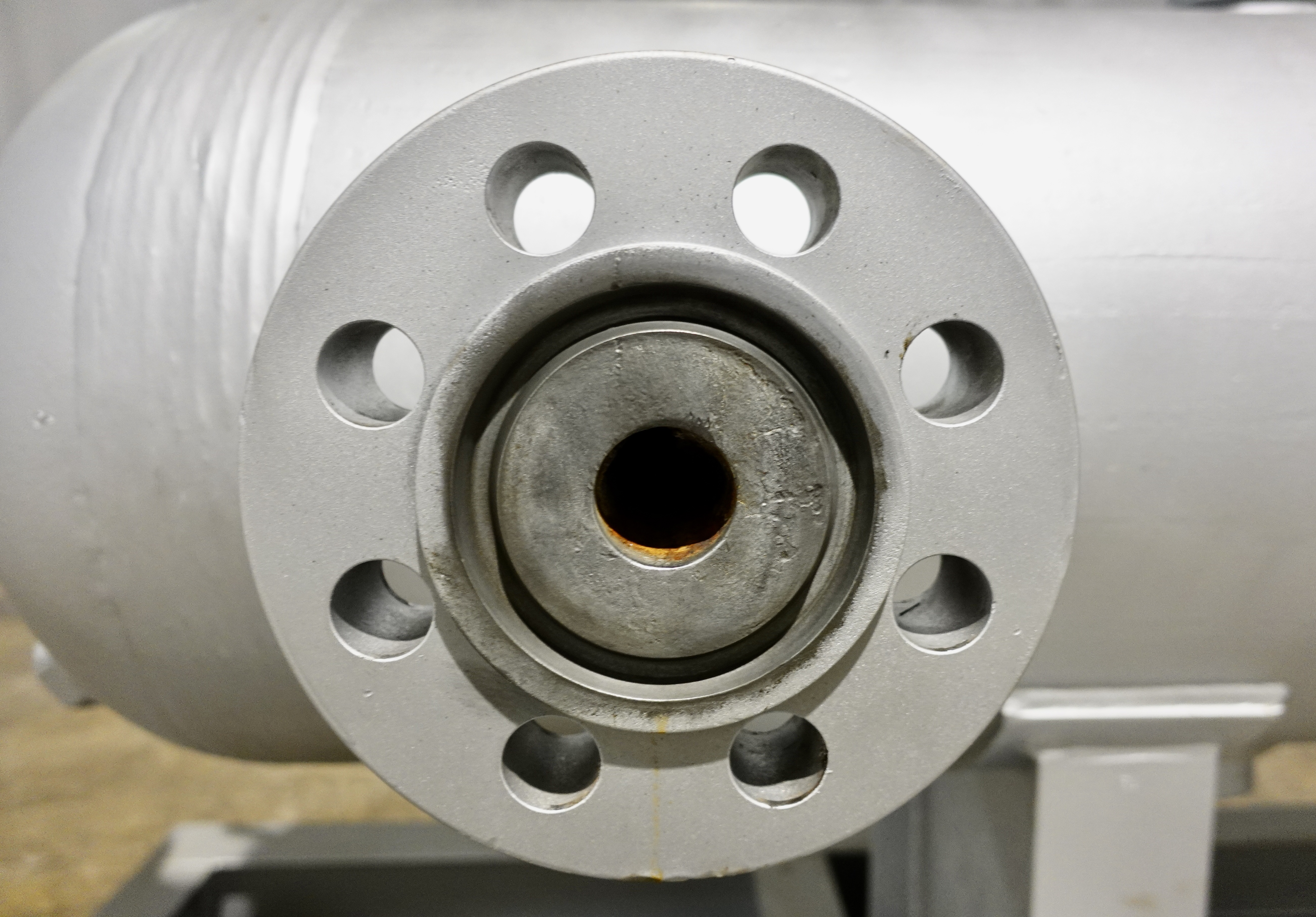 Refurbished Sand Trap, Gravity, 20"x8', 5000#