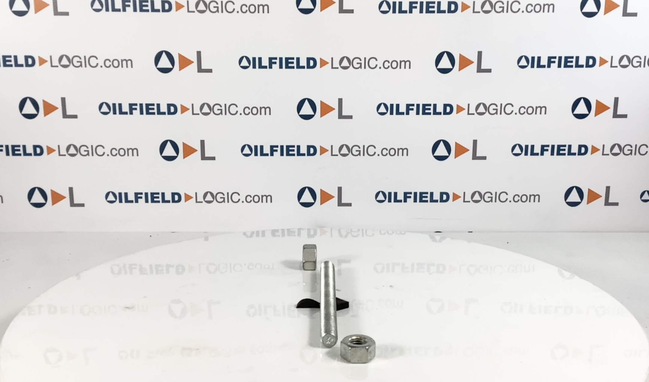 Stud, THD, 5/8"-11x8", Zinc