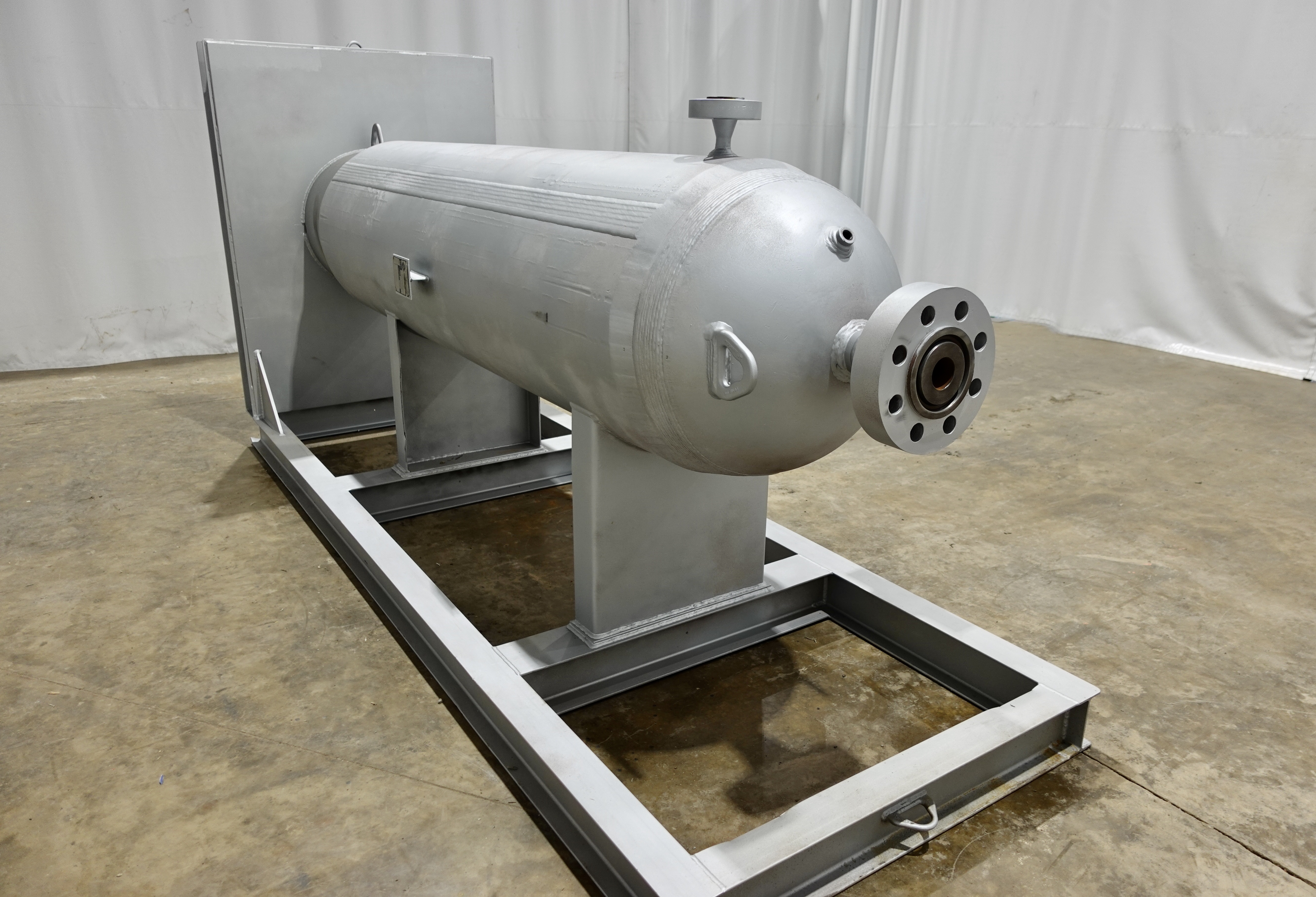 Refurbished Sand Trap, Gravity, 28"x8', 5000#