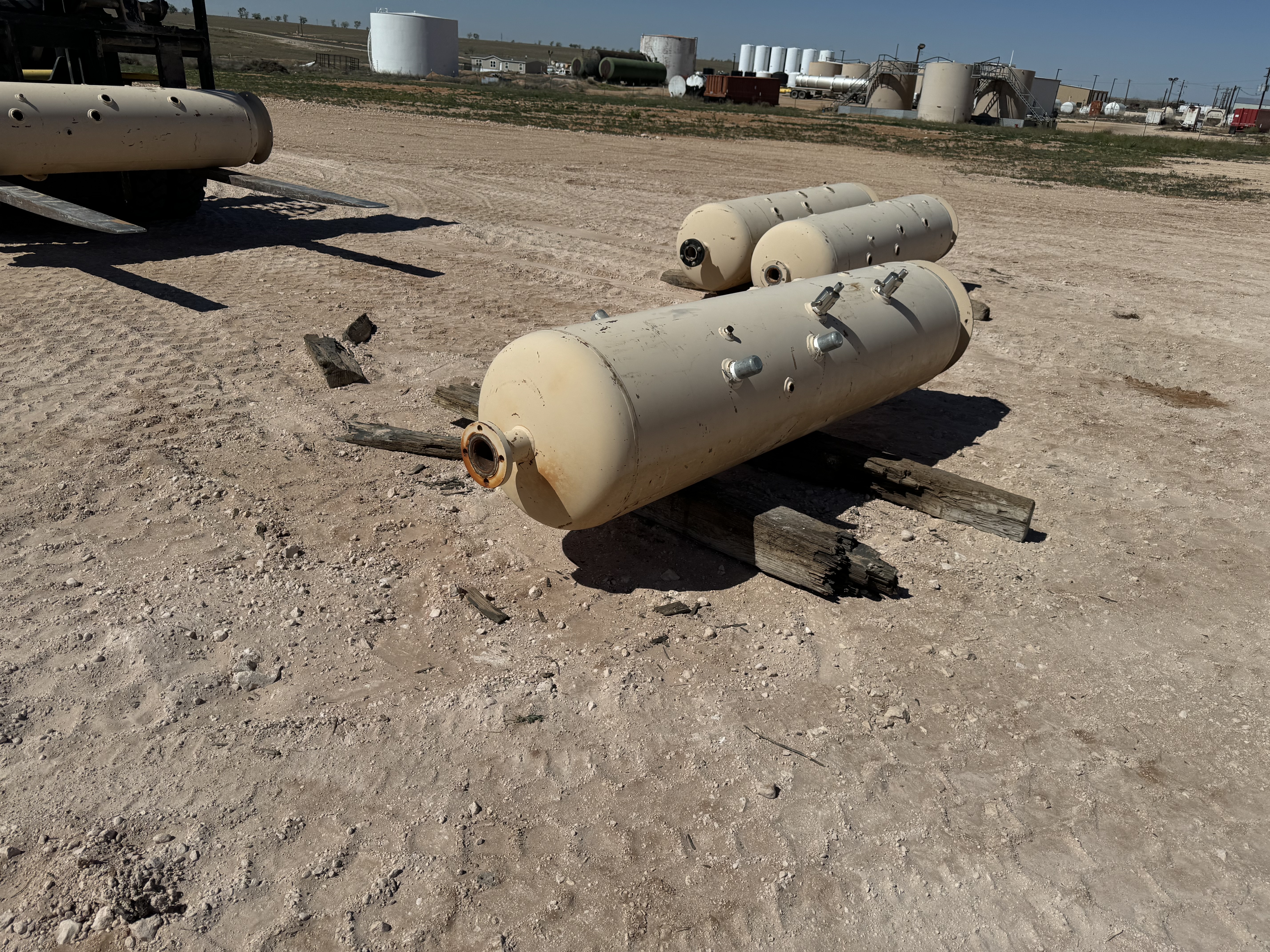 Used Separator, Vertical, 2P, 24"x7'6", 250#