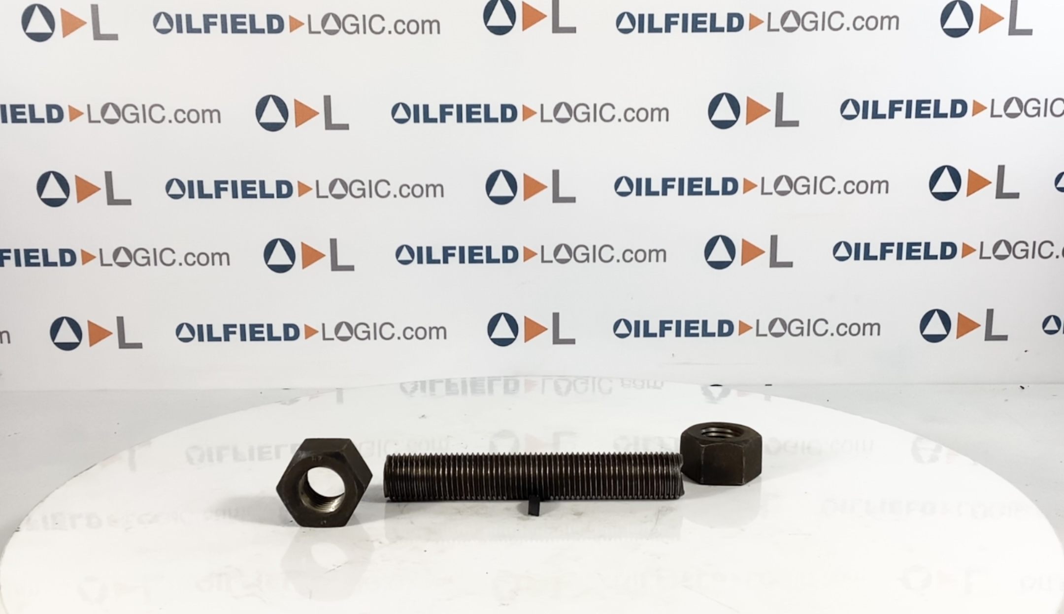 Stud, THD, 1-1/8"-8x7", B-7