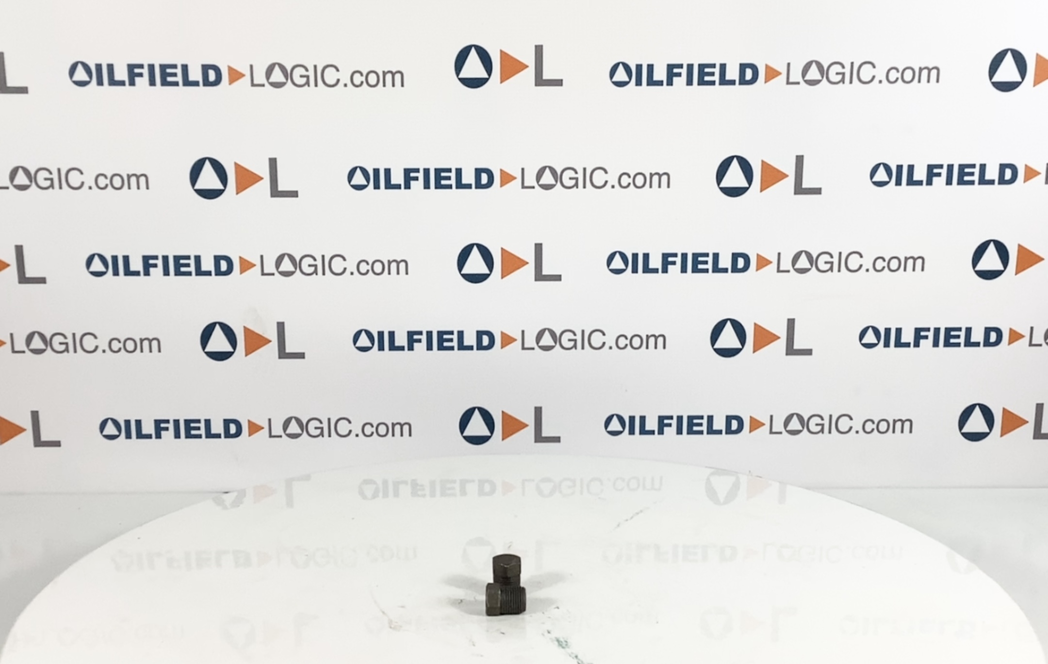 Plug, THD, 3/8", SA105