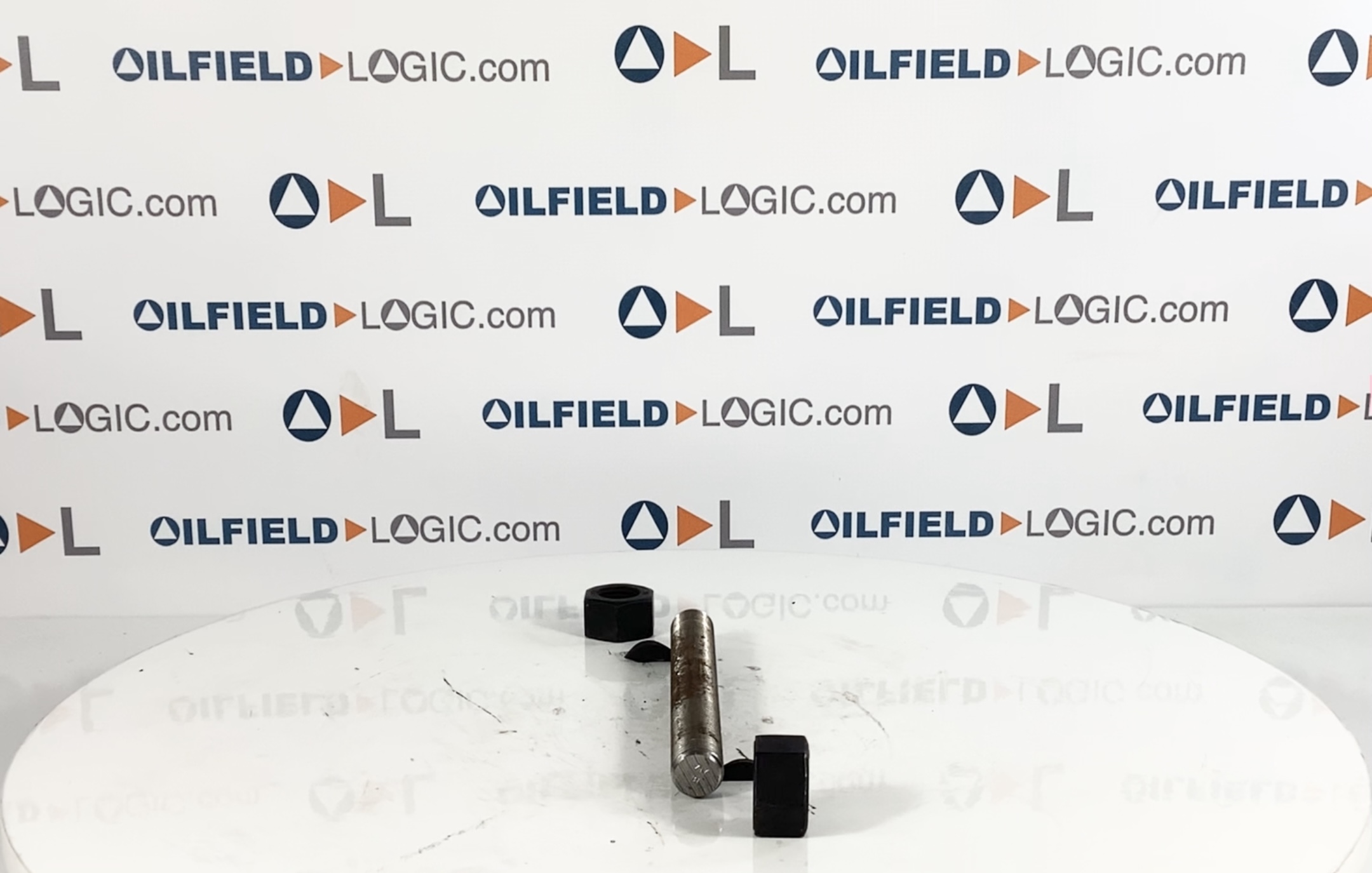 Stud, THD, 7/8"-9 x 8", B-7