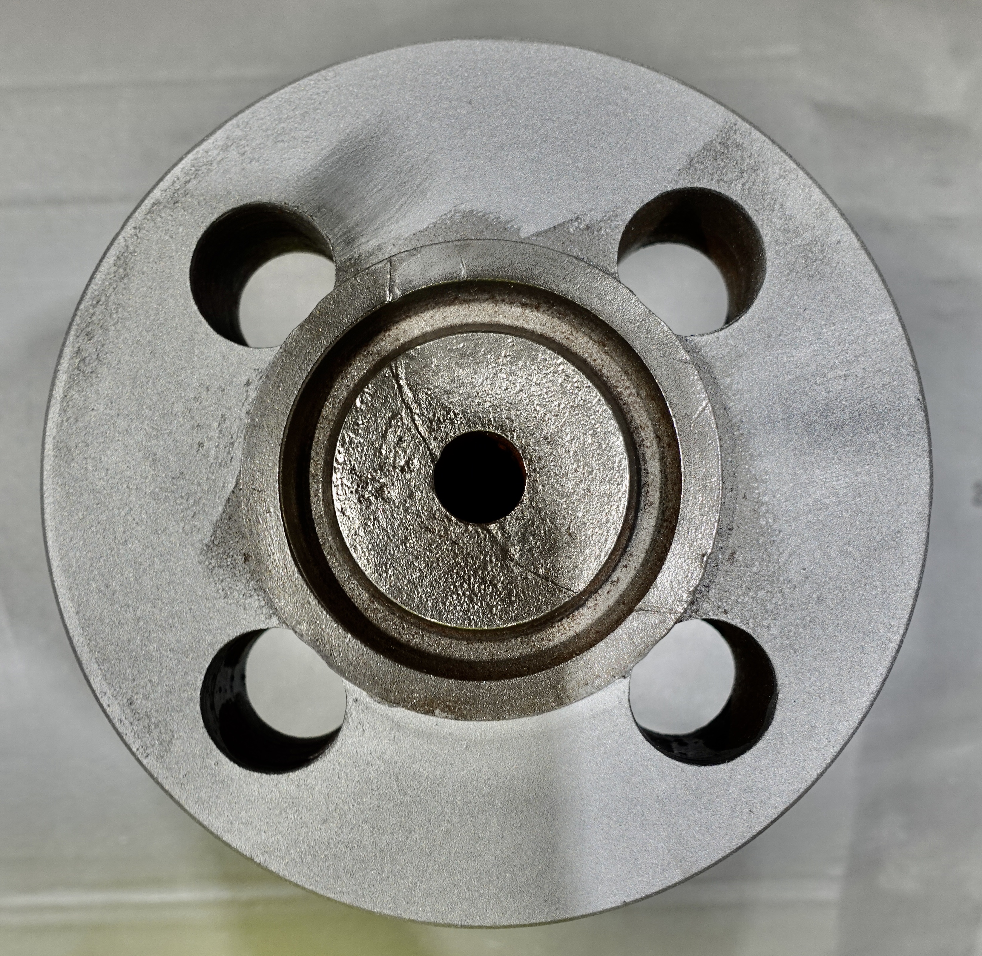 Refurbished Sand Trap, Gravity, 28"x8', 5000#