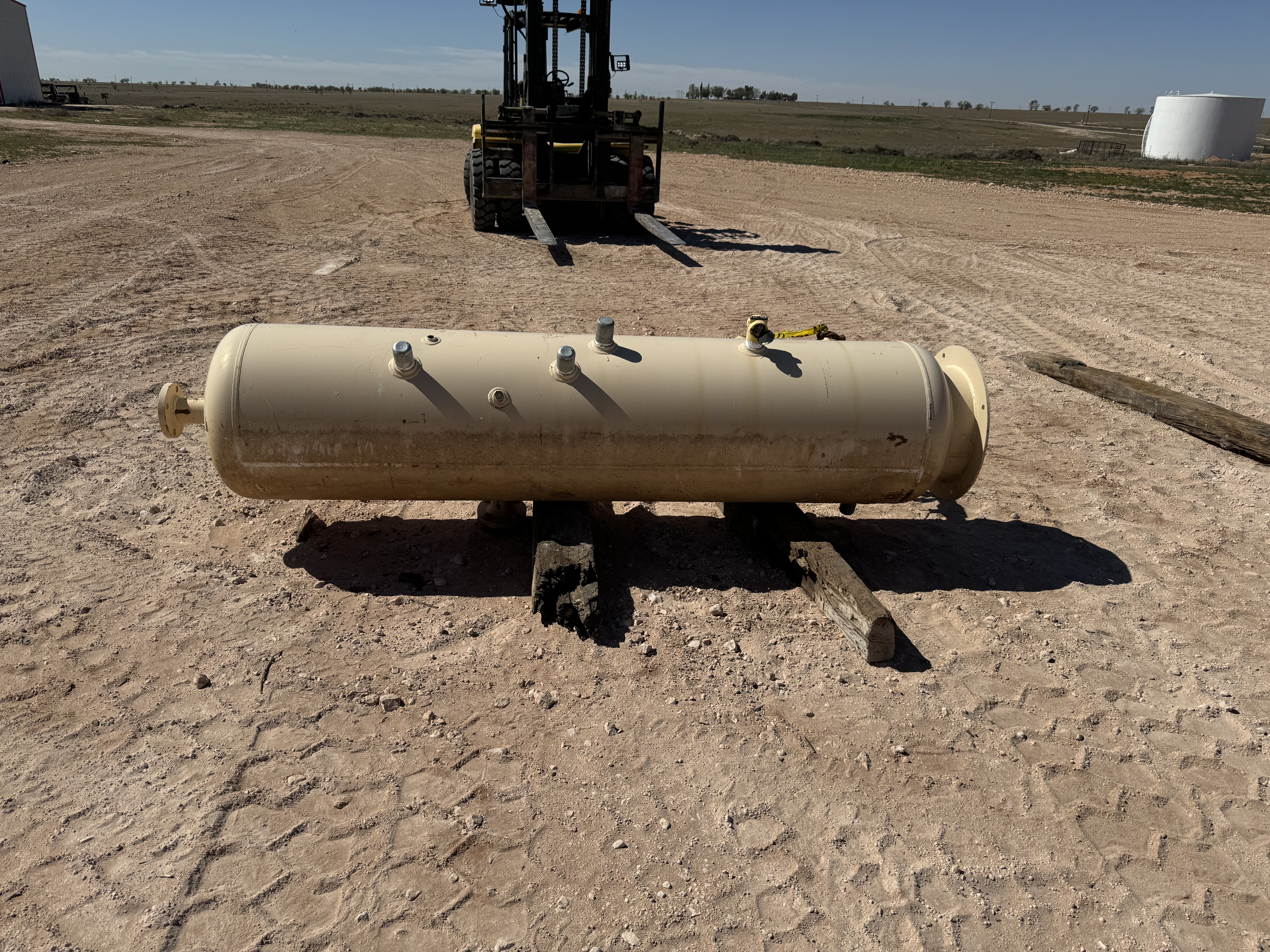 Used Separator, Vertical, 2P, 24"x7'6", 250#