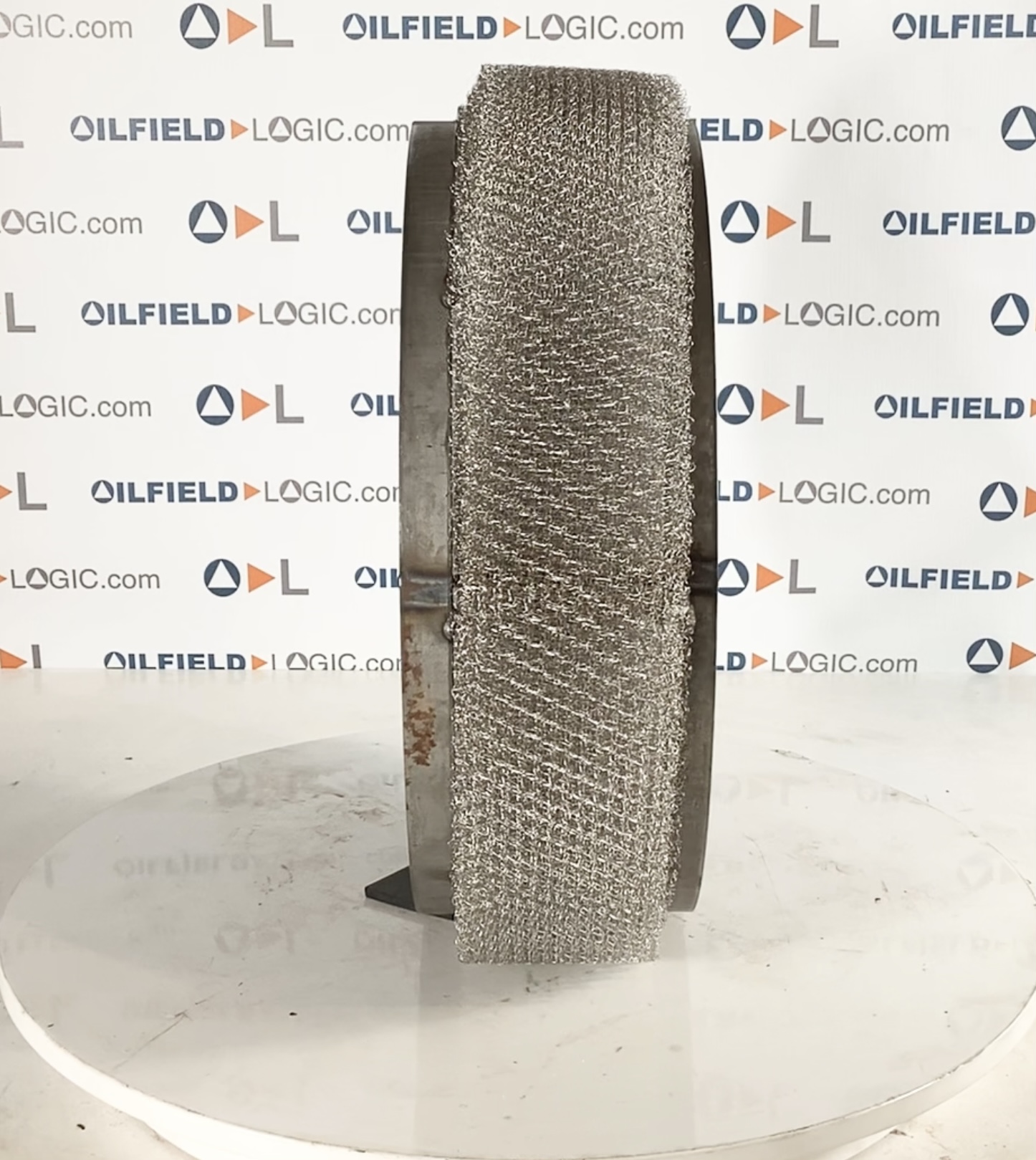 Mist Pad, Circular, 17-1/4"x6"