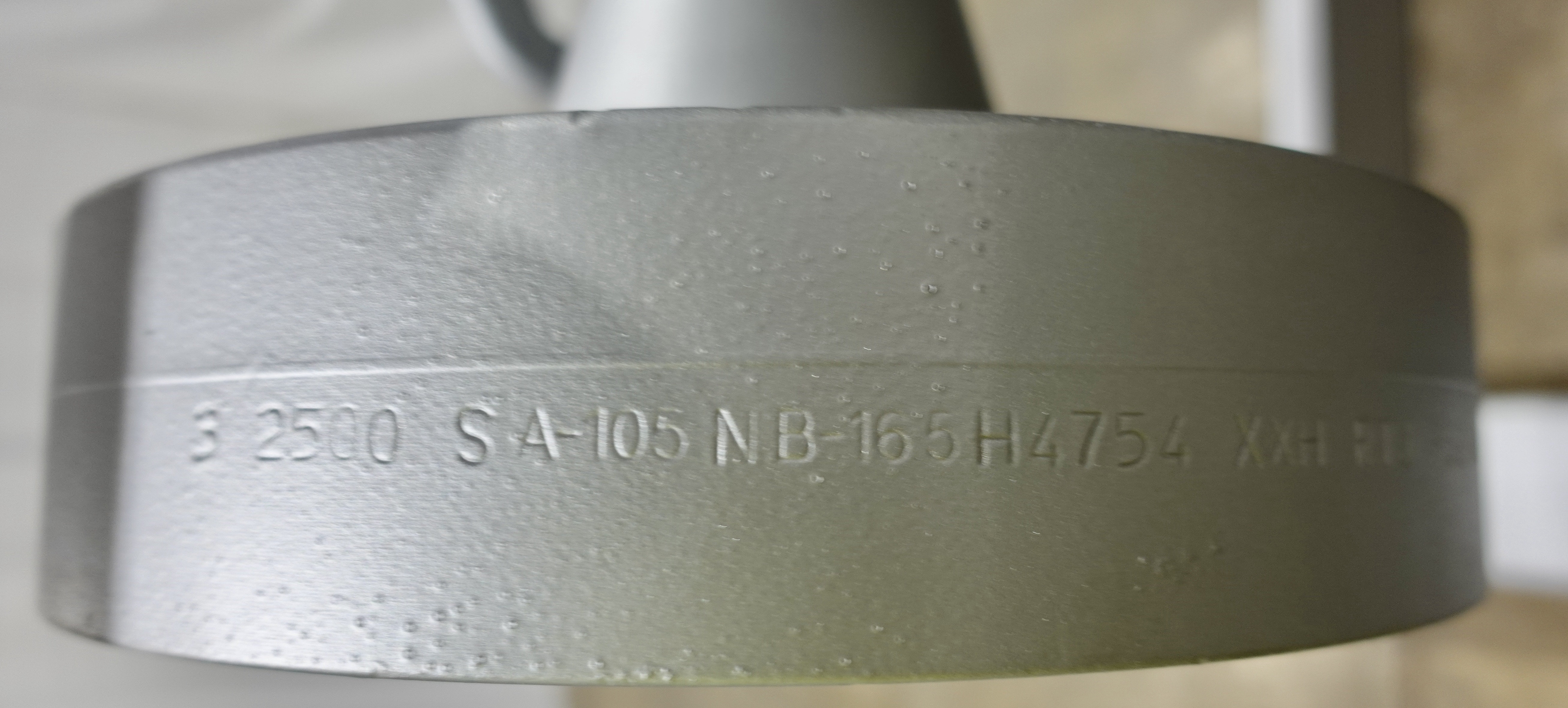 Refurbished Sand Trap, Gravity, 28"x8', 5000#