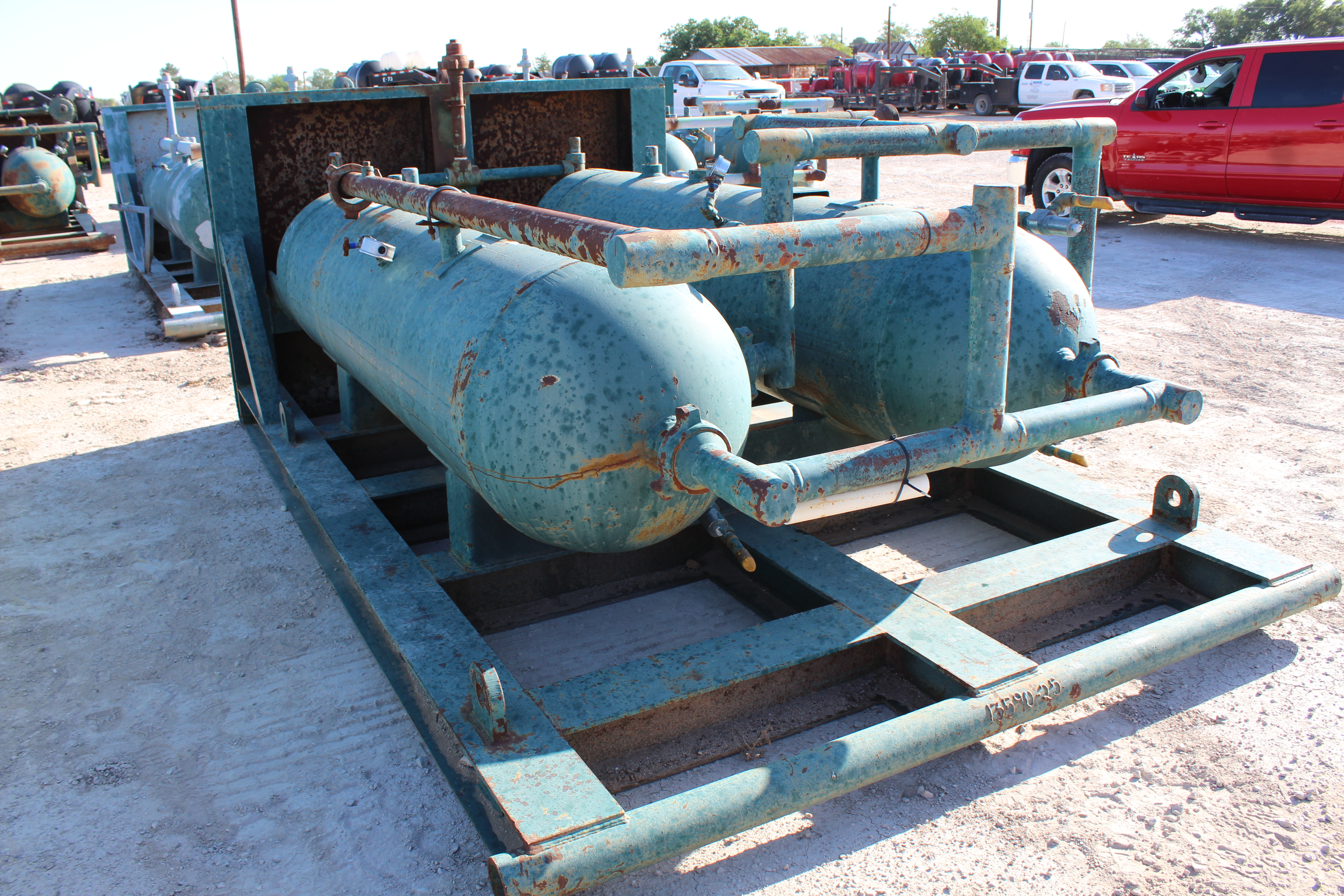 Used Sand Trap, Double, Gravity, 30"x8', 3000#