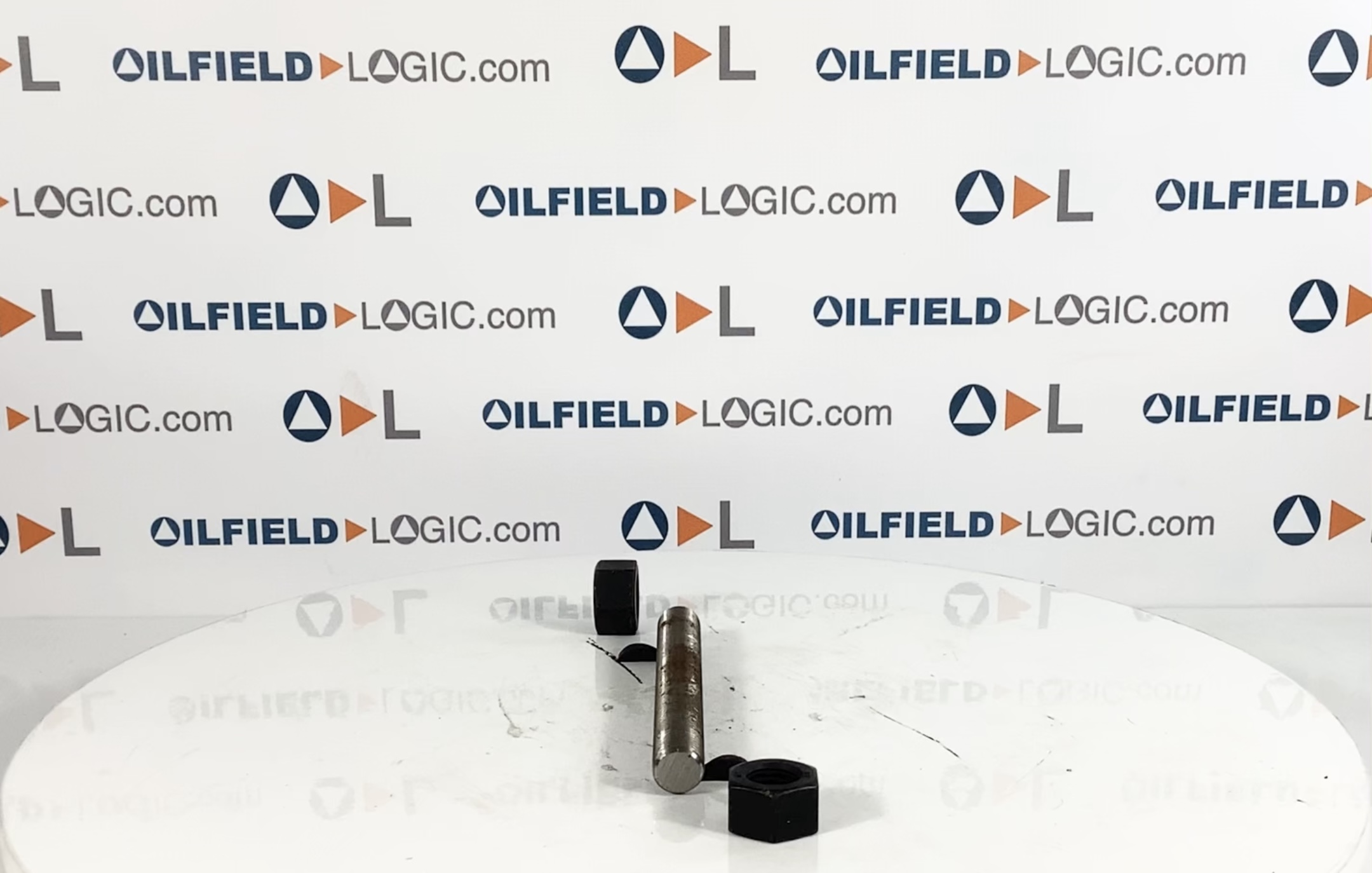 Stud, THD, 7/8"-9 x 8", B-7