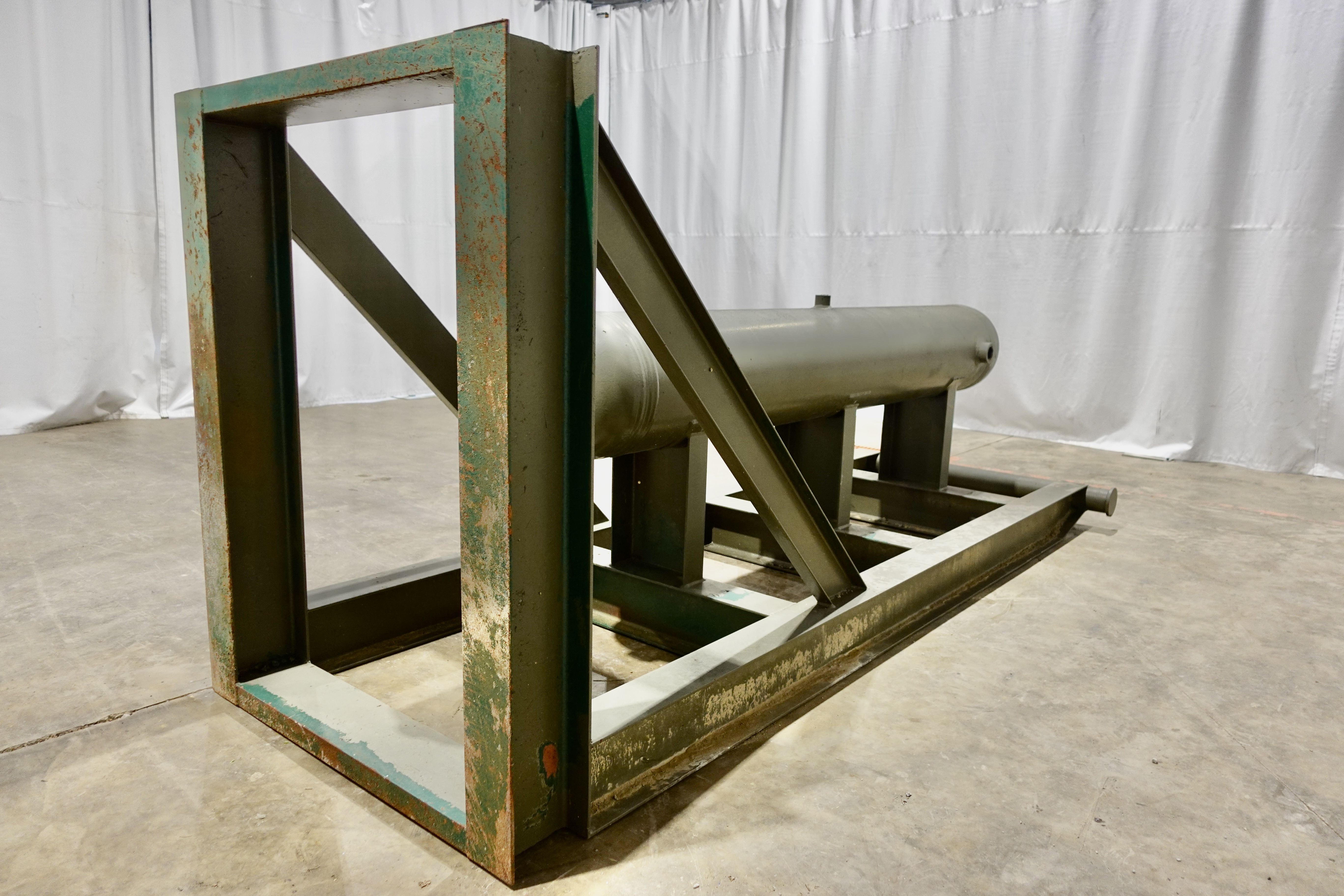 Used Sand Trap, Gravity, 16"x8', 3000#