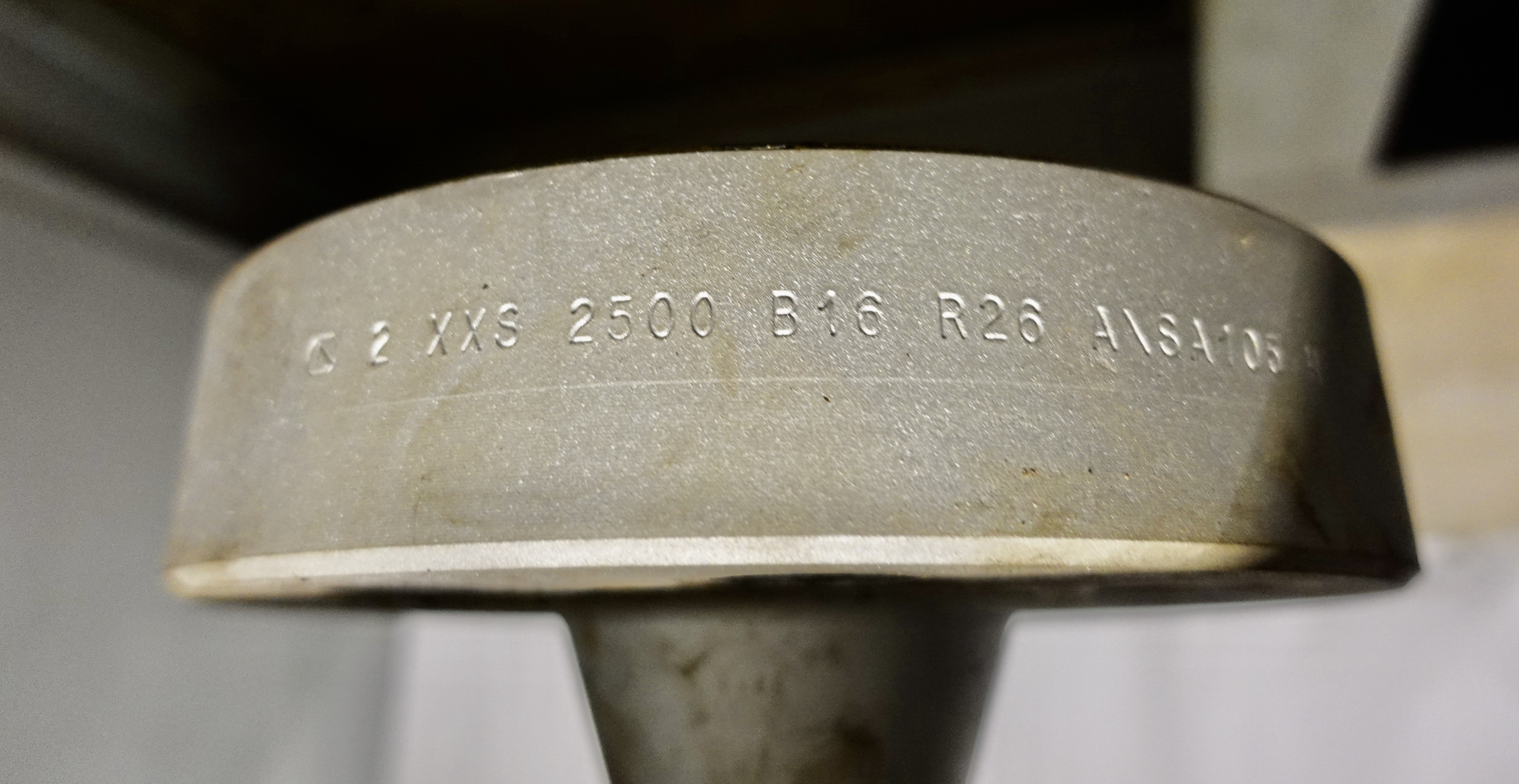 Refurbished Sand Trap, Gravity, 20"x8', 5000#