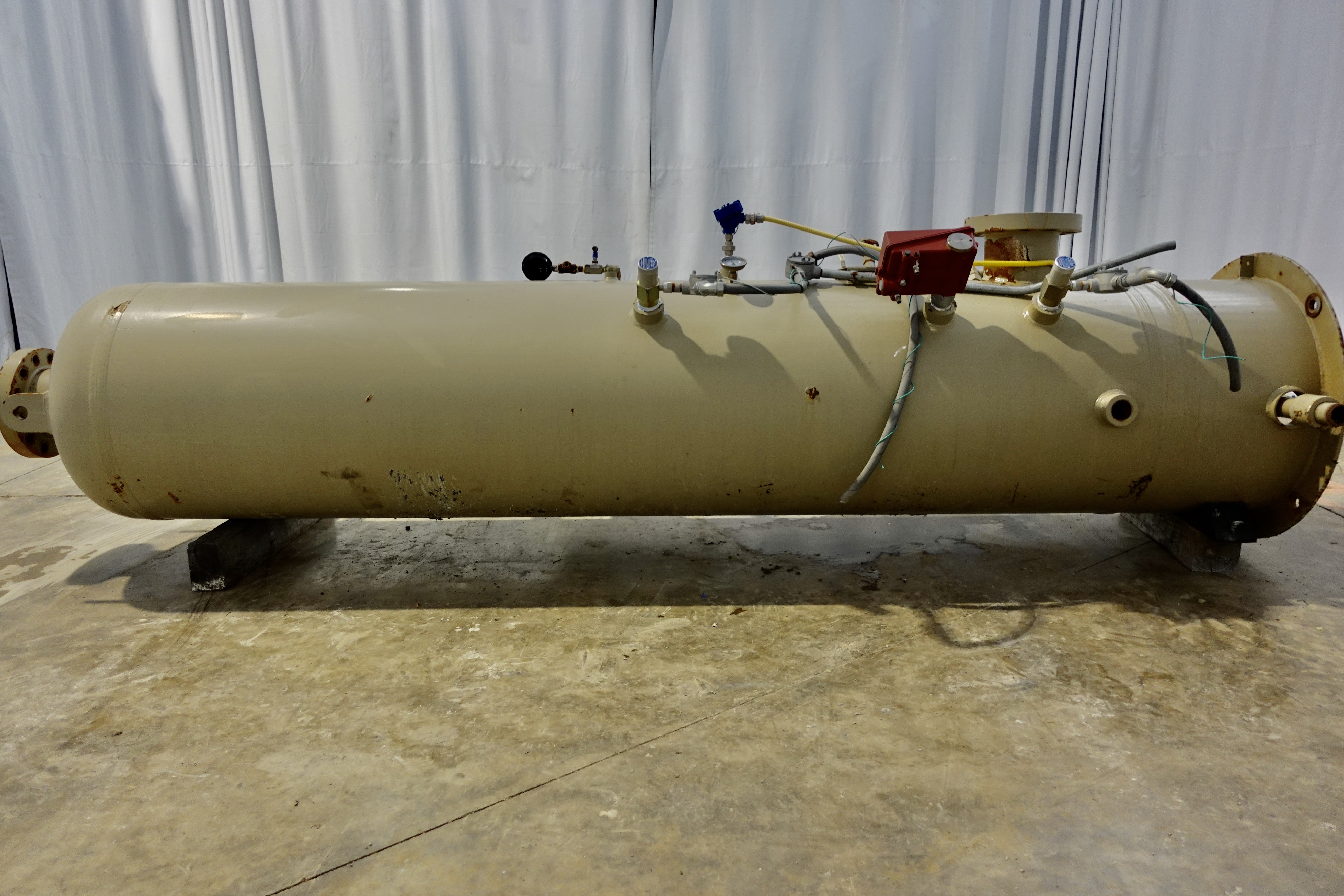 Used Separator, Vertical, 2P, 30"x10', 1440#