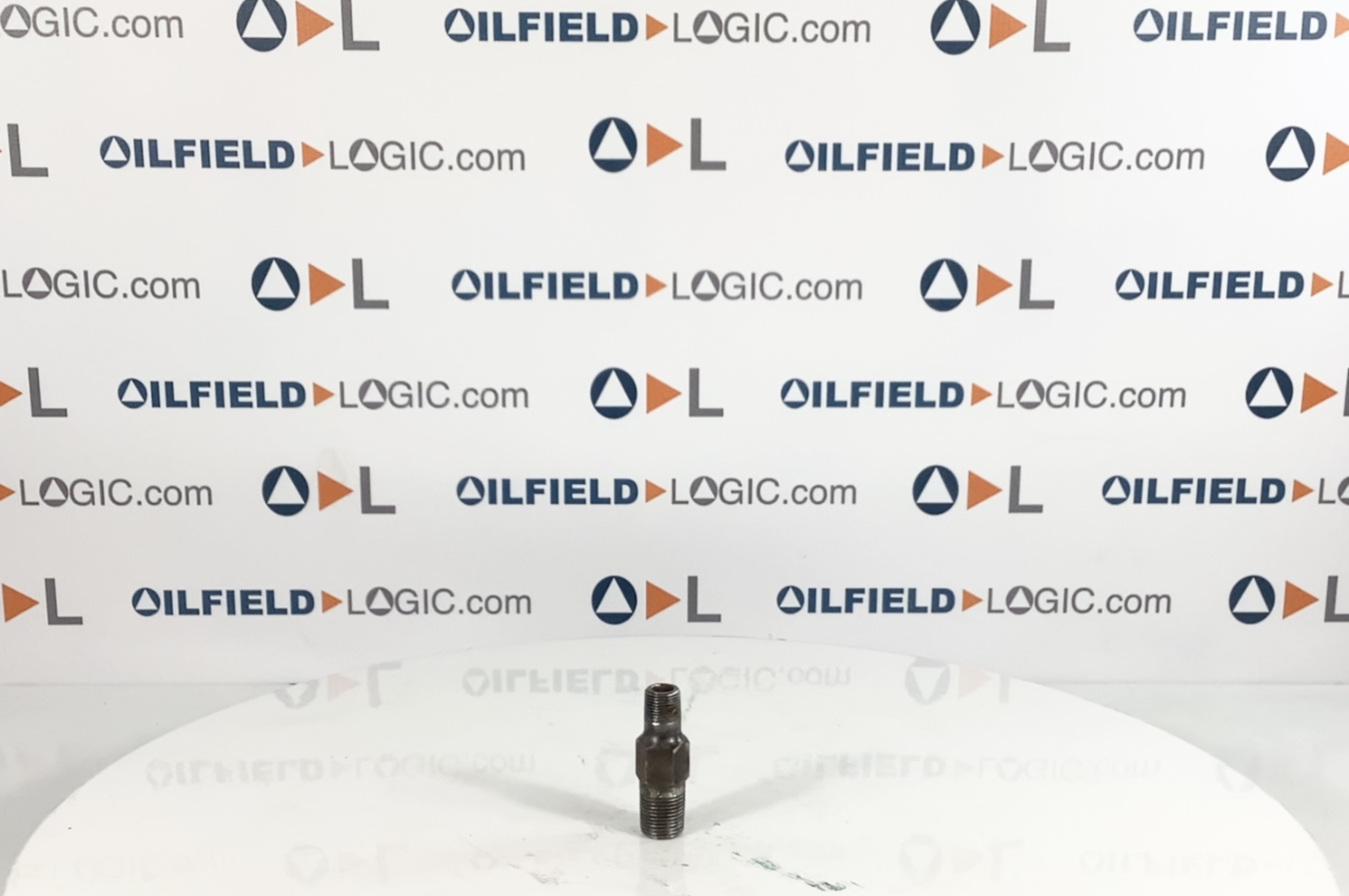 Coupling, THD, 1/2"x3/8", MxM, XH