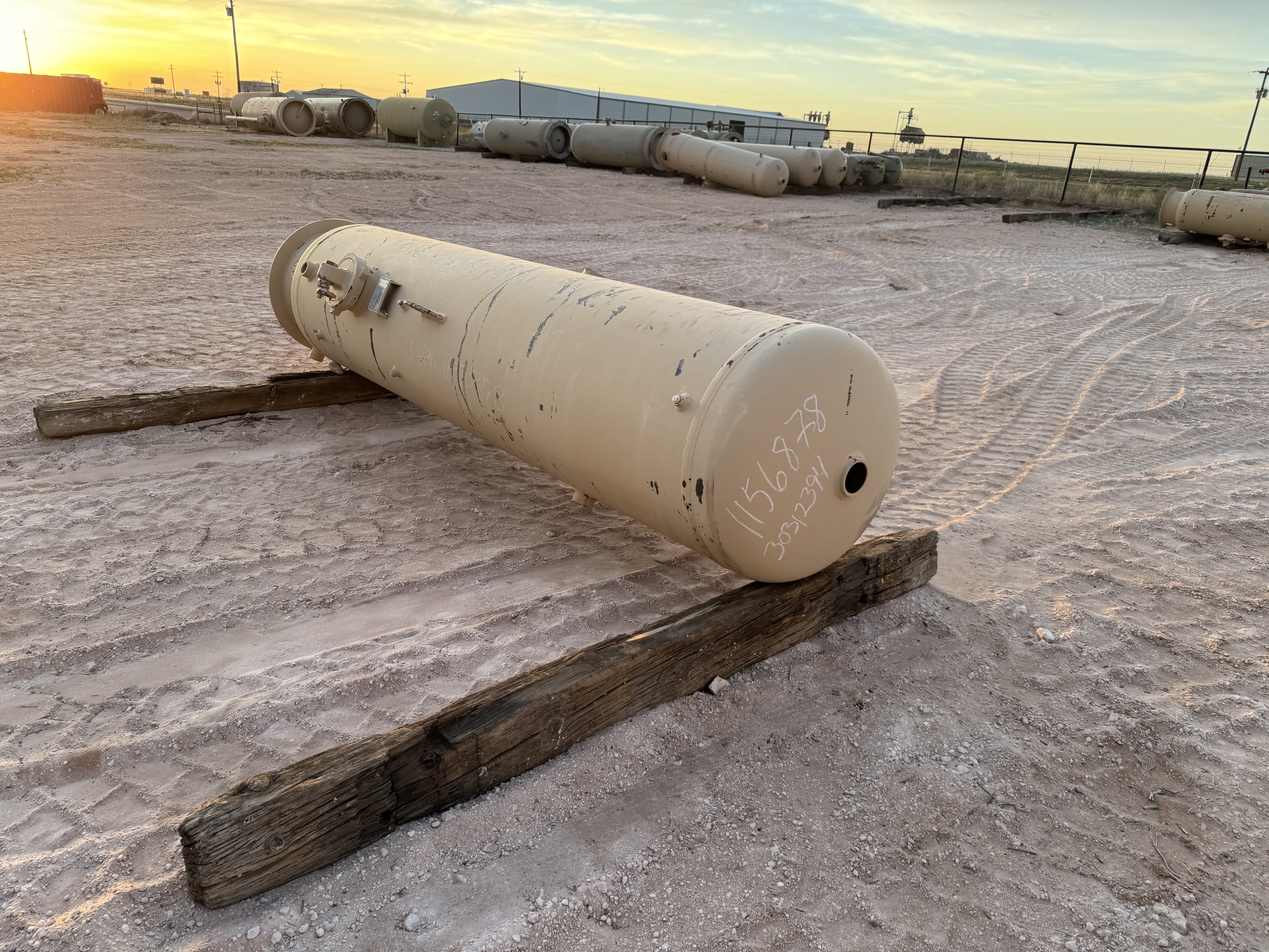 Separator, Vertical, 30"x10', 500#