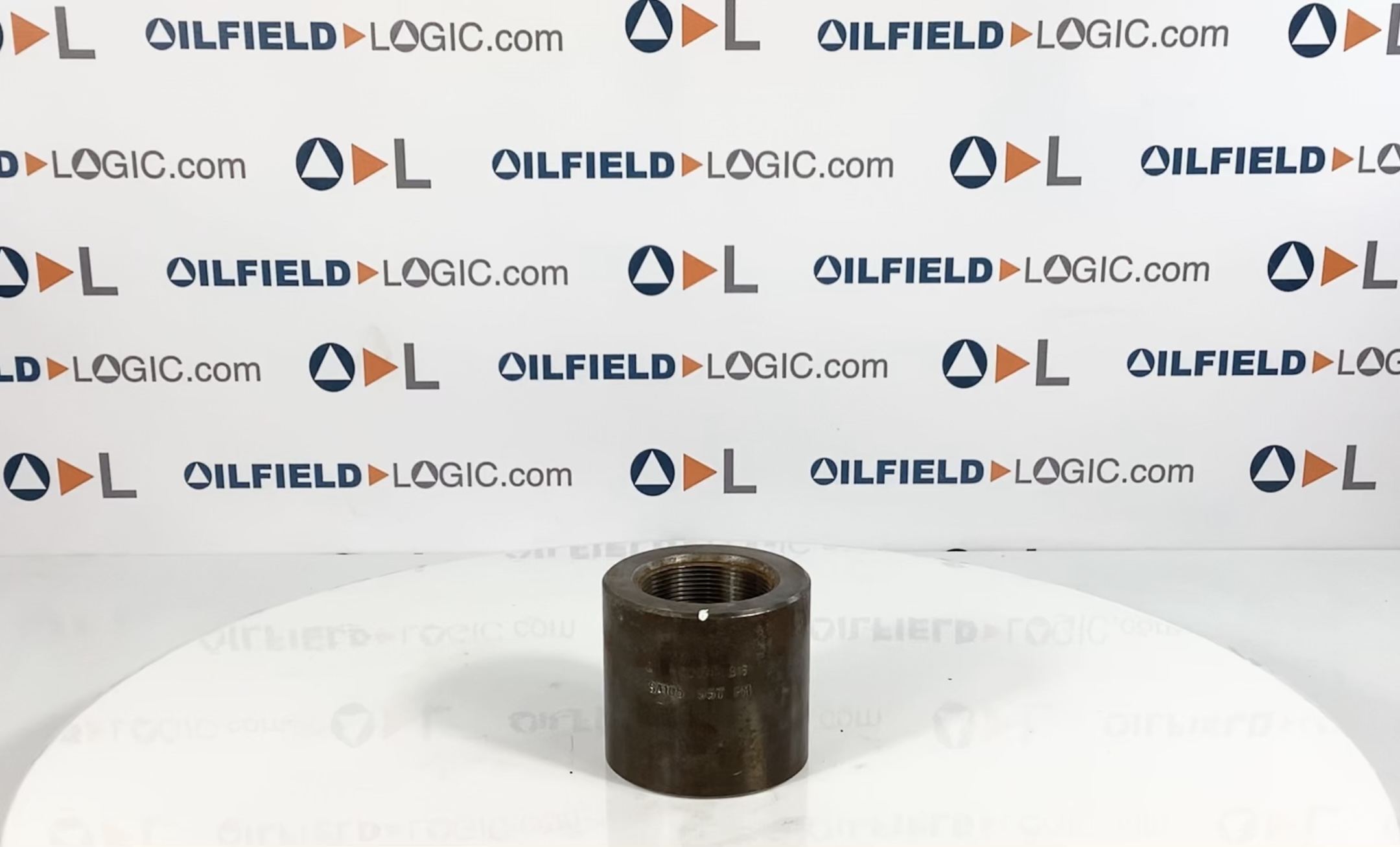Coupling, W/THD, 2" x 3 1/2", 6M, SA105