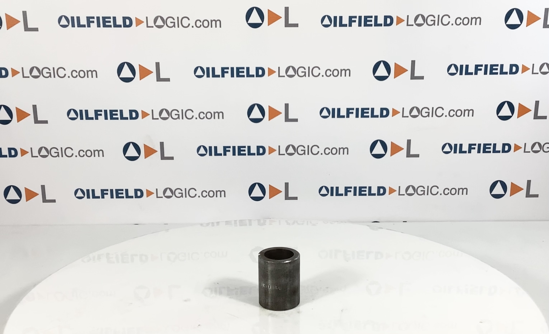 Coupling, W/THD, 1"x2", 3M, SA105