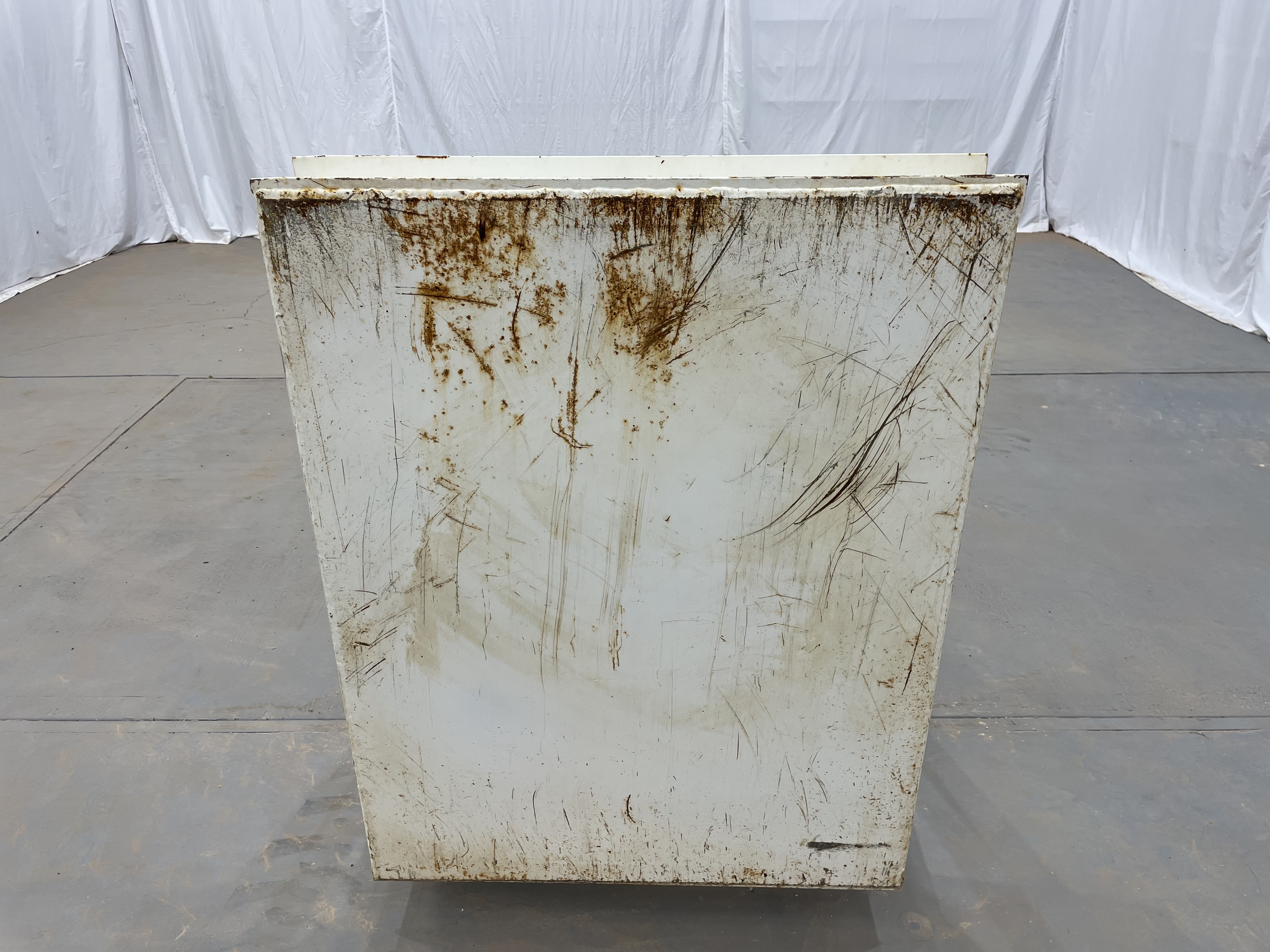 Used Sand Trap, Gravity, 24"x8', 3000#