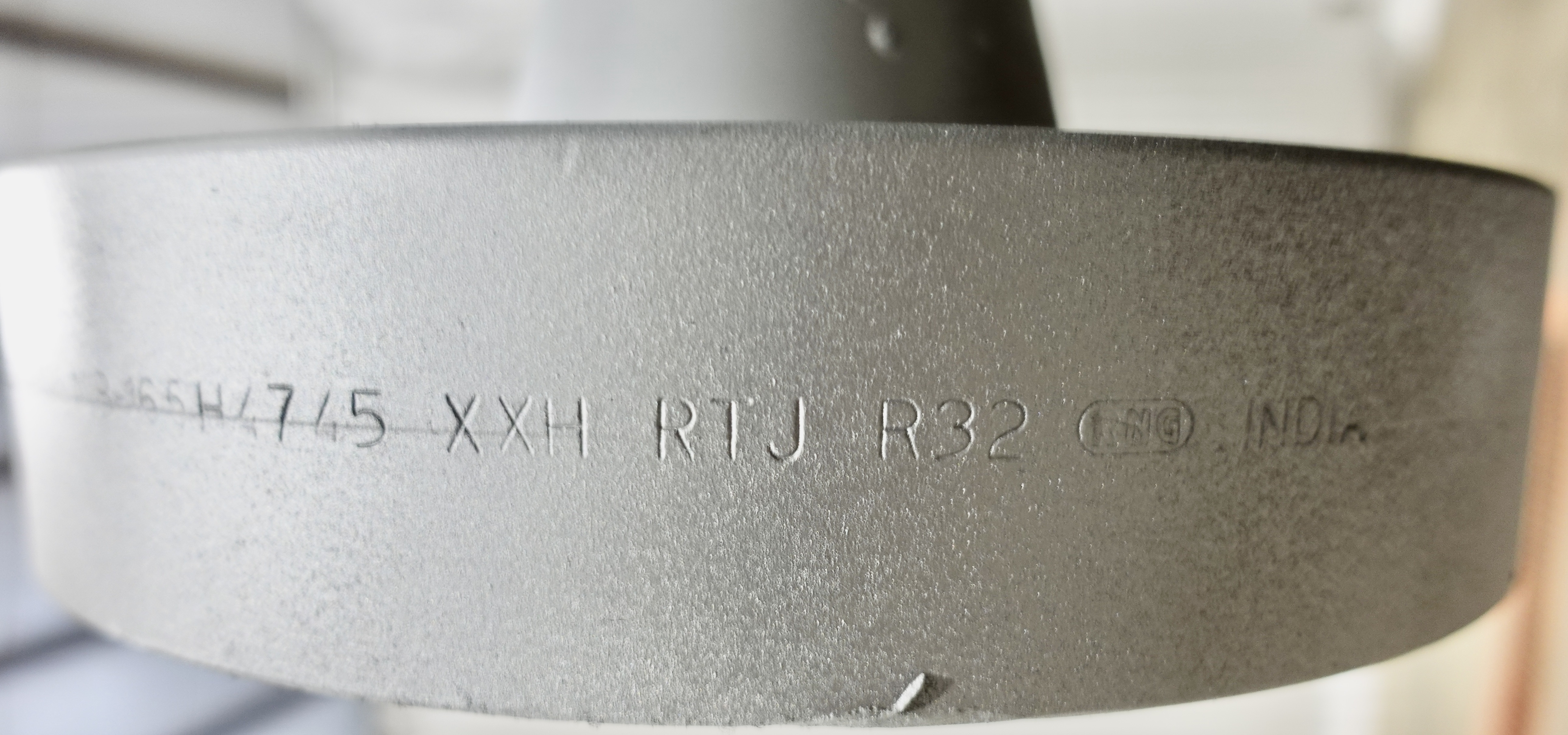 Refurbished Sand Trap, Gravity, 28"x8', 5000#