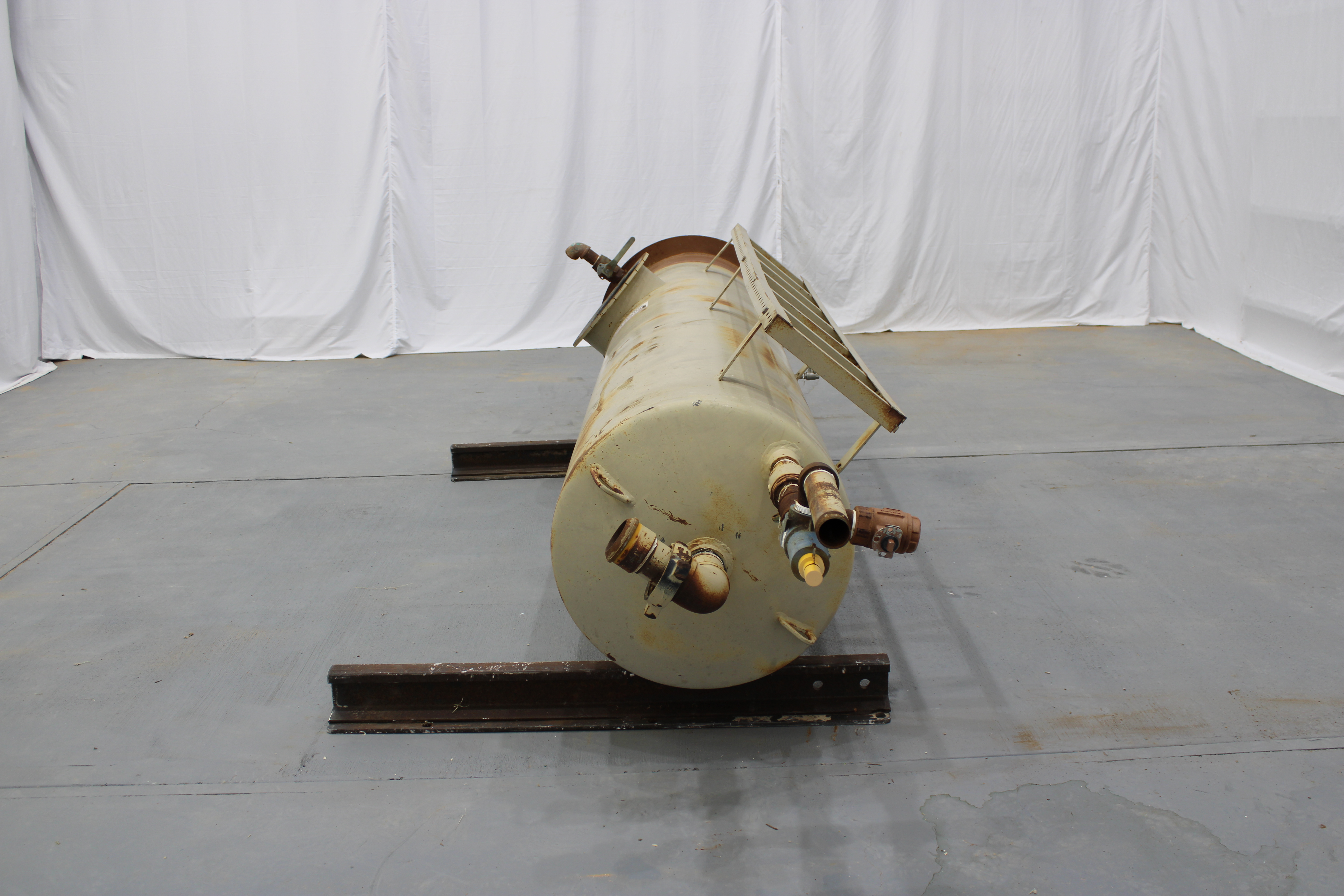 Used Separator, Vertical, 2P, 30"x10', 125#