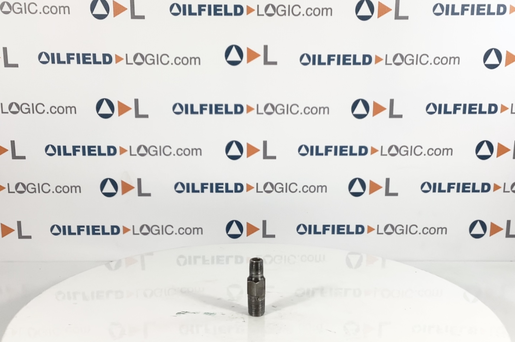 Coupling, THD, 1/2"x3/8", MxM, XH