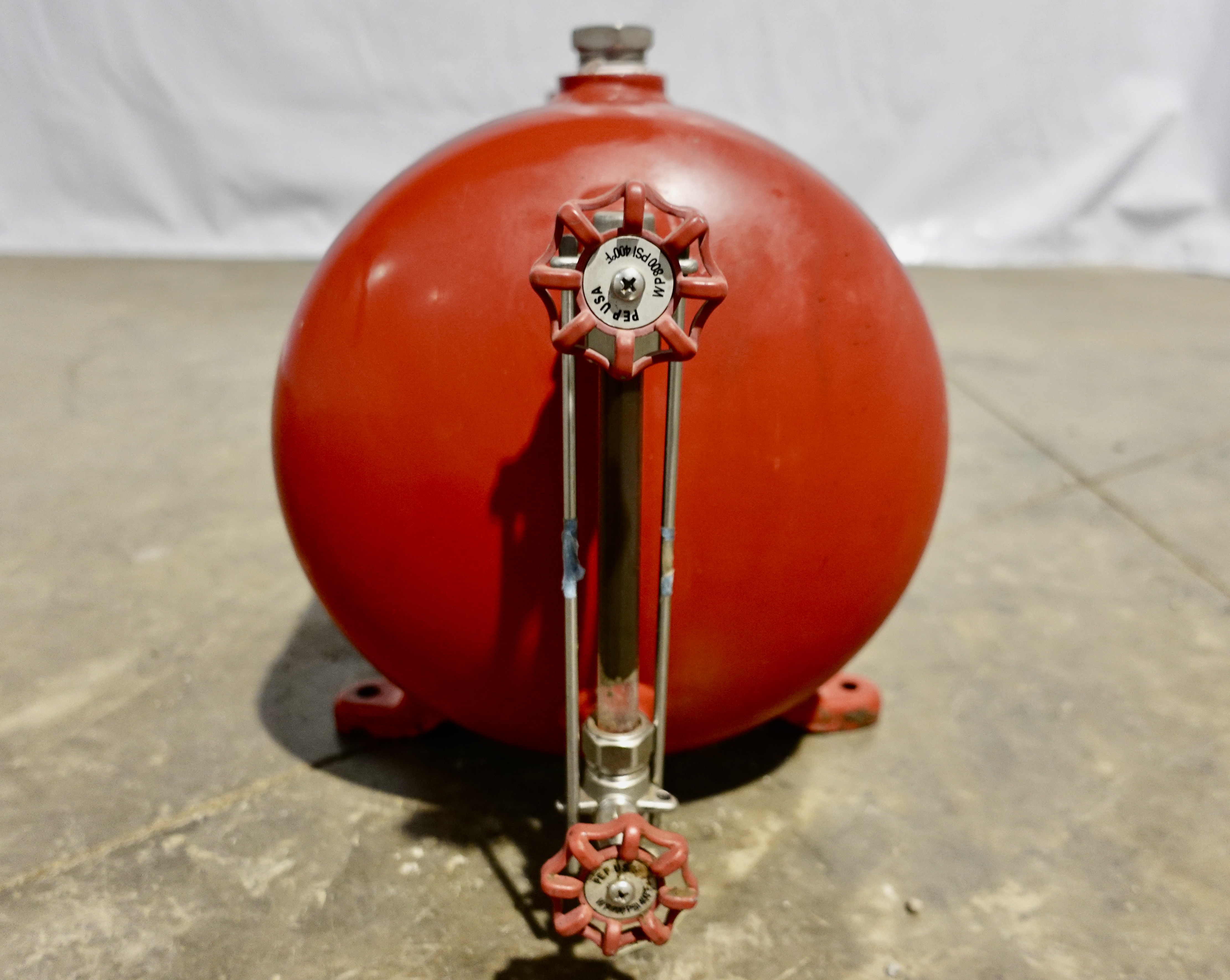 Used Blowcase, Horizontal, 8.9 gal, 200#